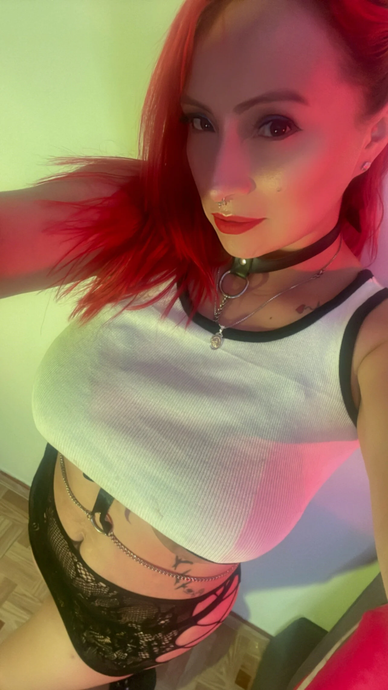 XXX Porn Photo of Nude juanitared 6
