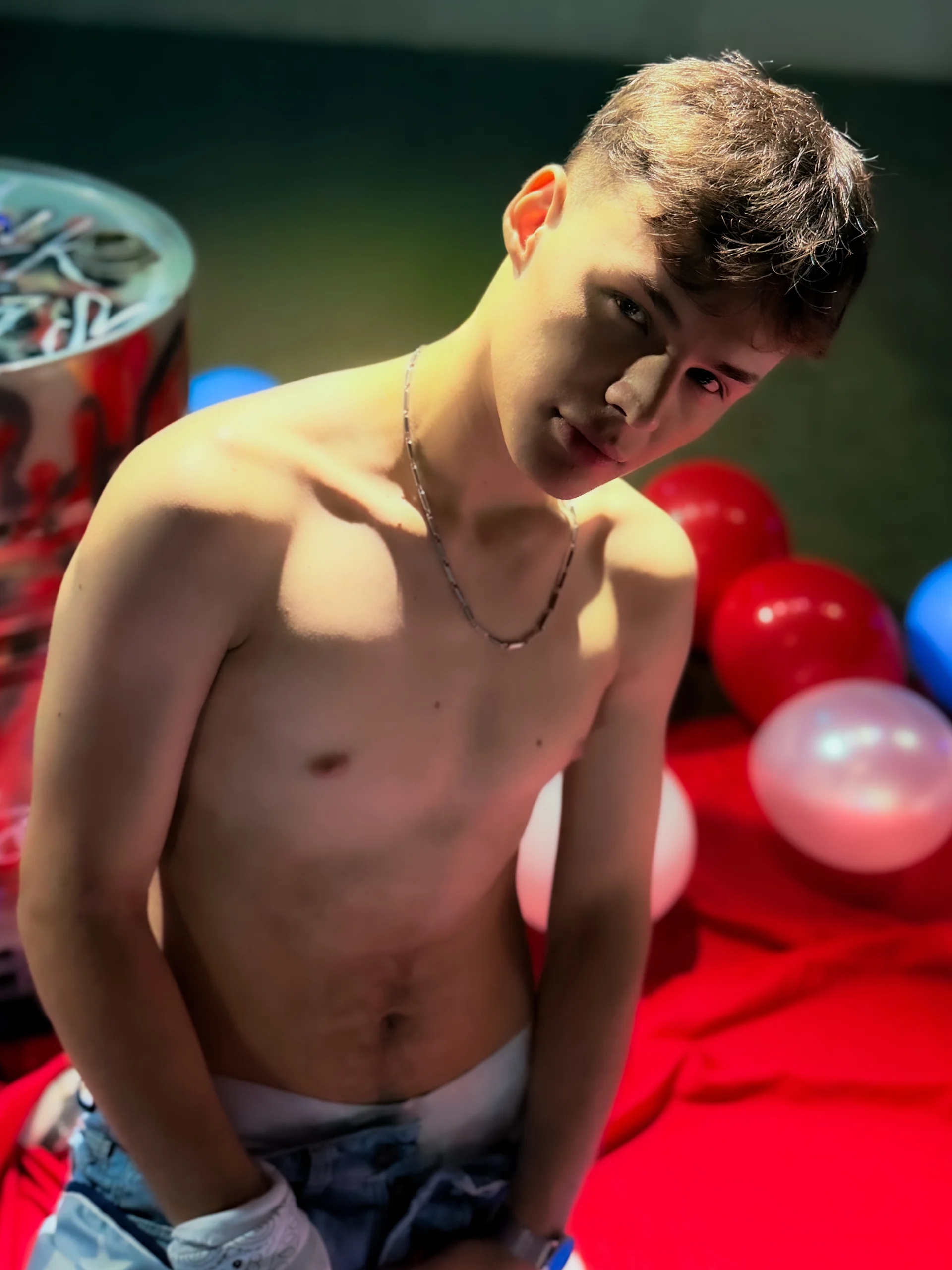 XXX Porn Photo of Nude LoganSteel_ 16