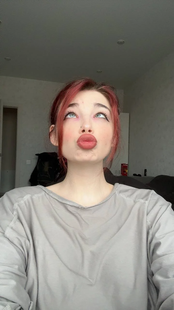XXX Porn Photo of Nude lolly_sofia 2