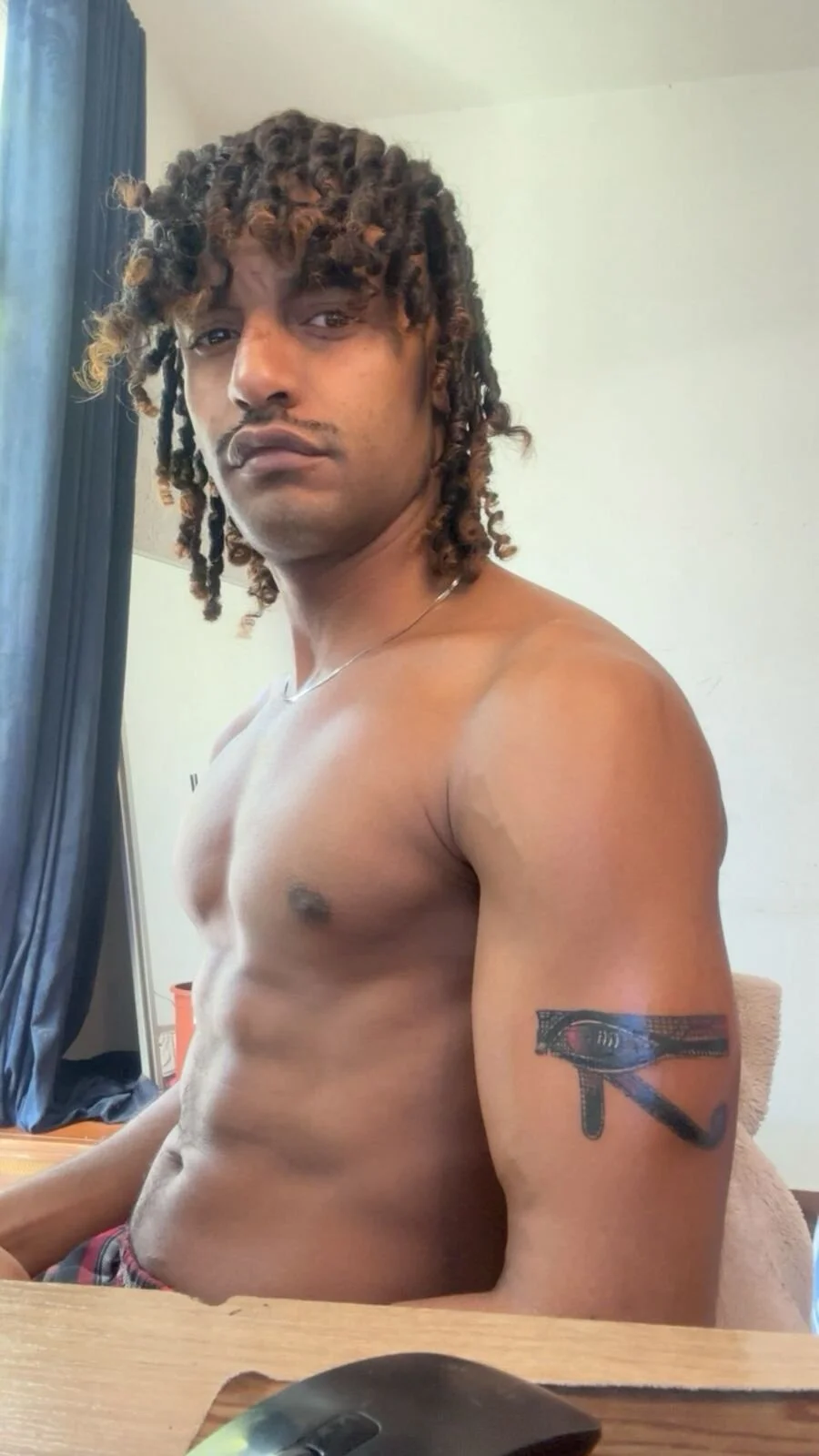 XXX Porn Photo of Nude gerson173Hugo 19