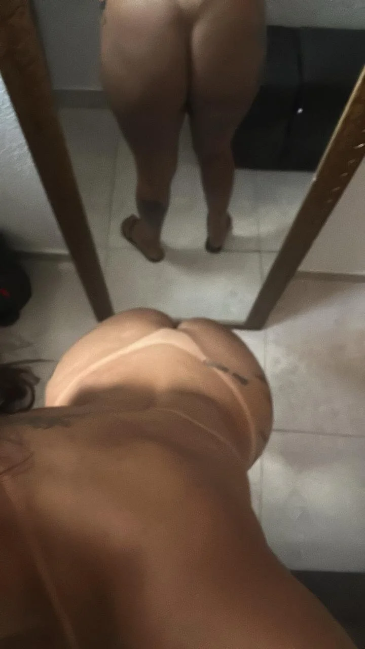 XXX Porn Photo of Nude Manu_2002_ 3