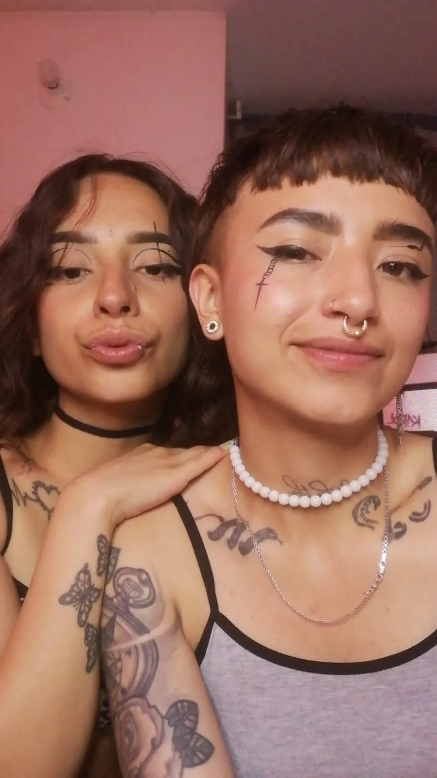 XXX Porn Photo of Nude AlexxaAndRileyy 1