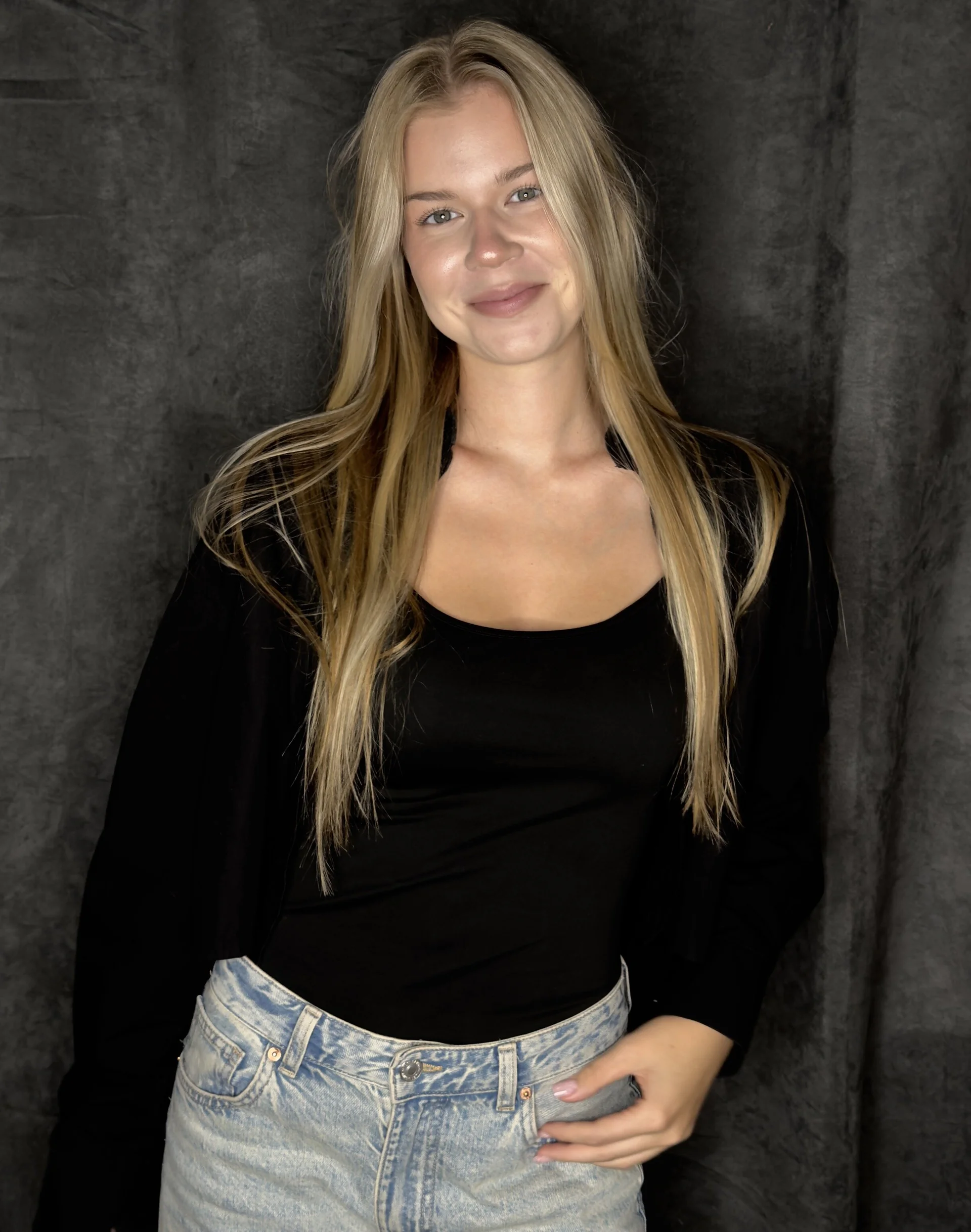 XXX Porn Photo of Nude CarmeliaVito 4