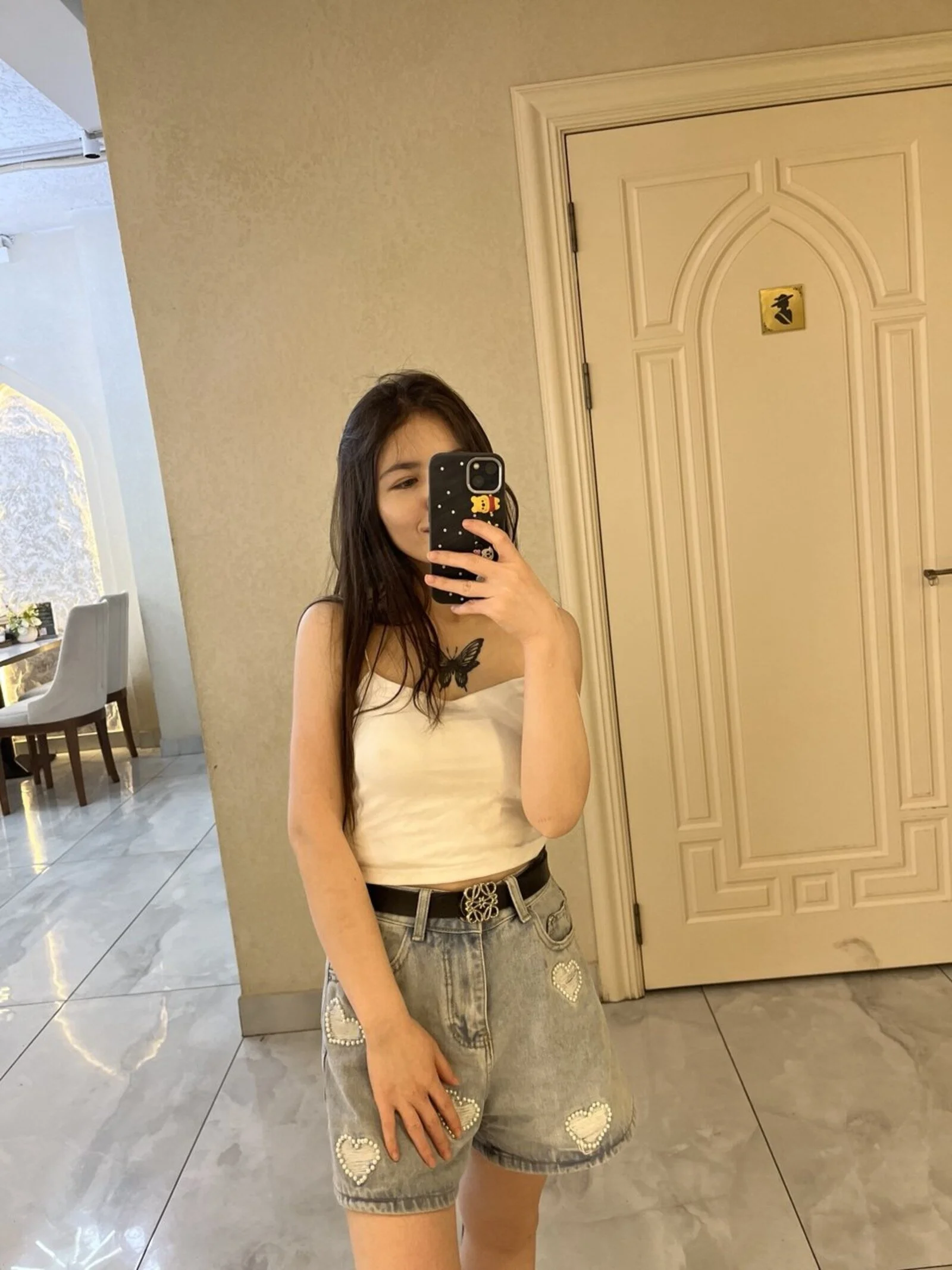 XXX Porn Photo of Nude urBabyyyGirl 3