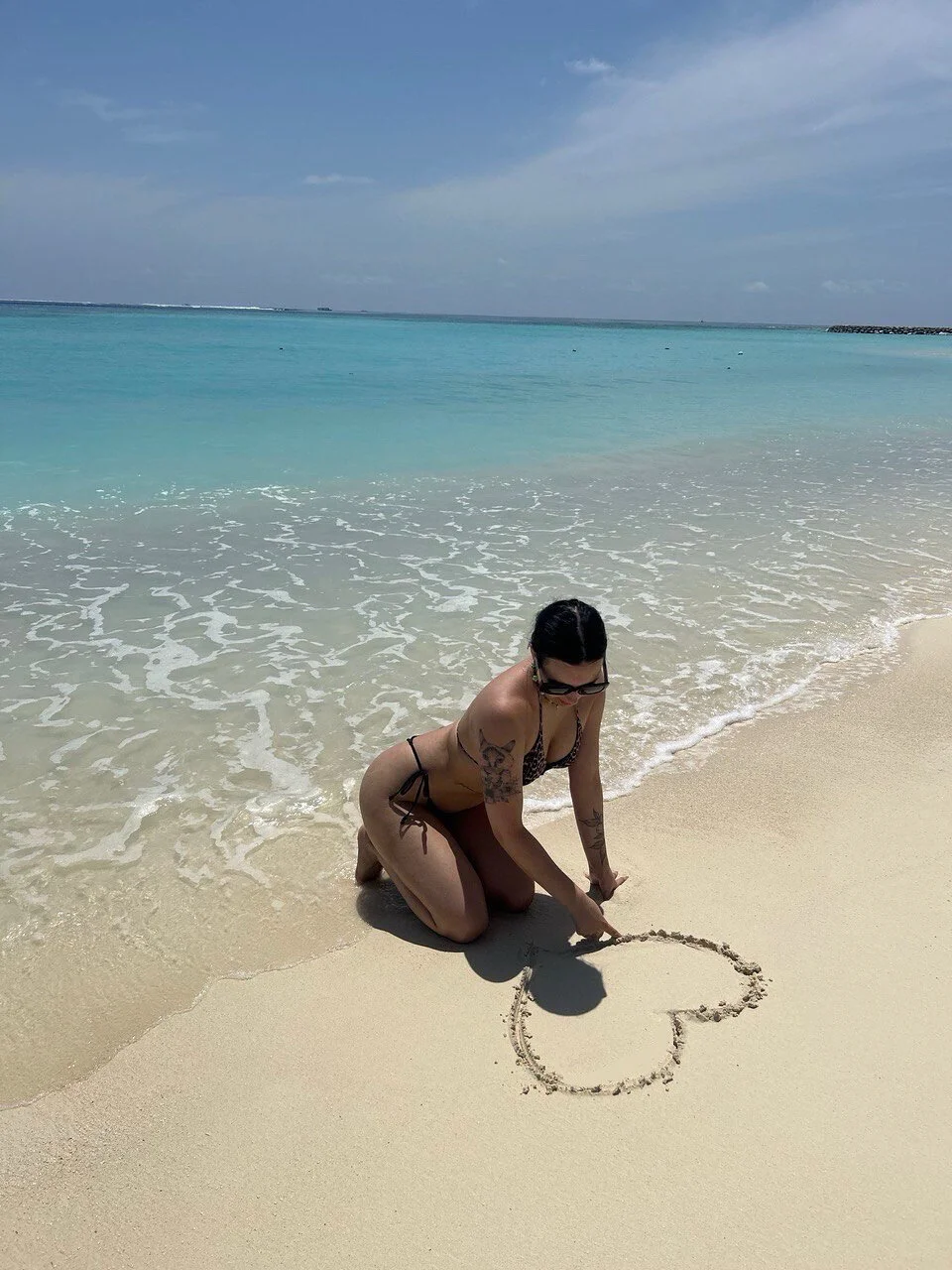 XXX Porn Photo of Nude Miss_Vic 40