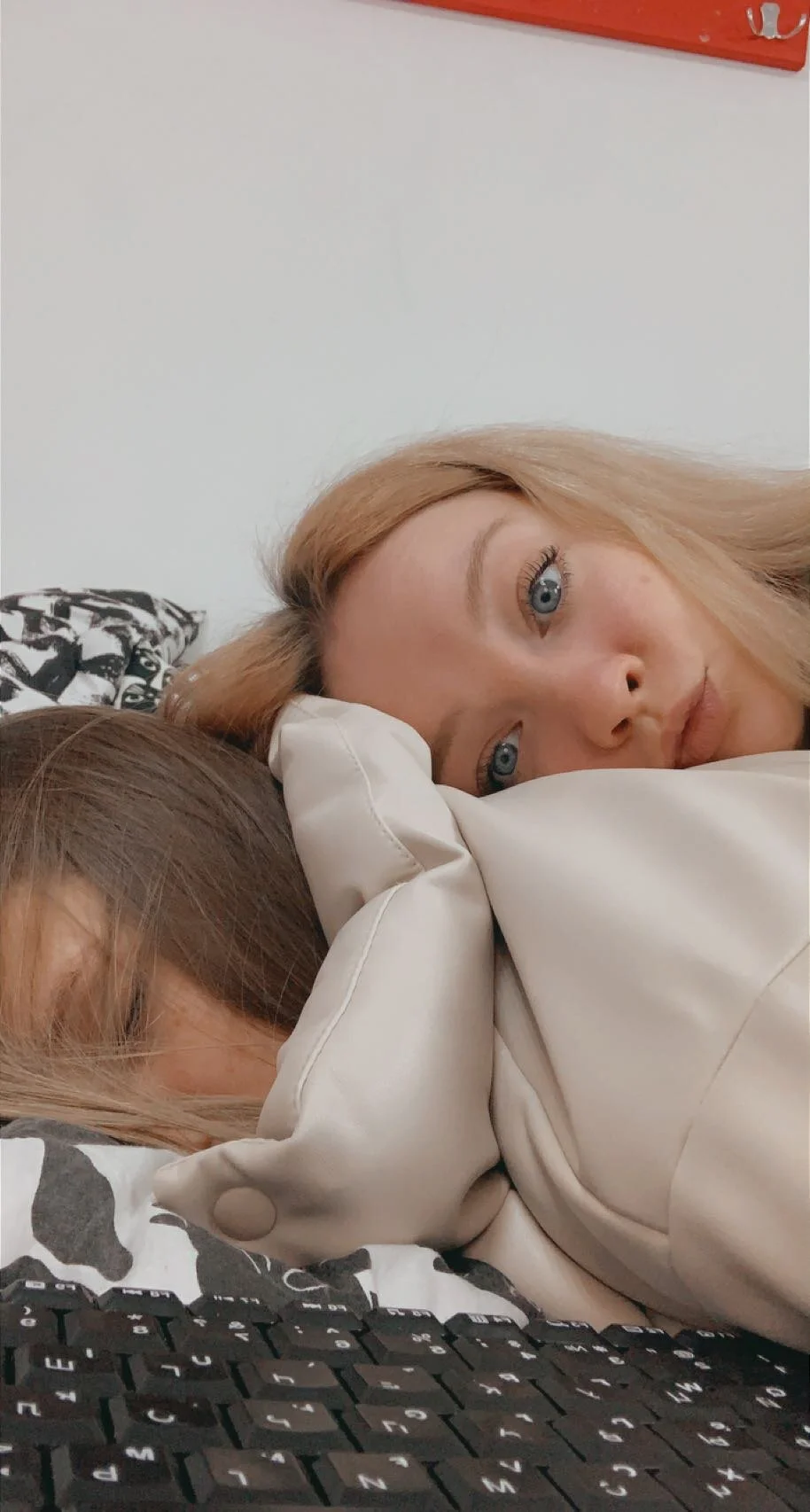 XXX Porn Photo of Nude Radiants_two 10