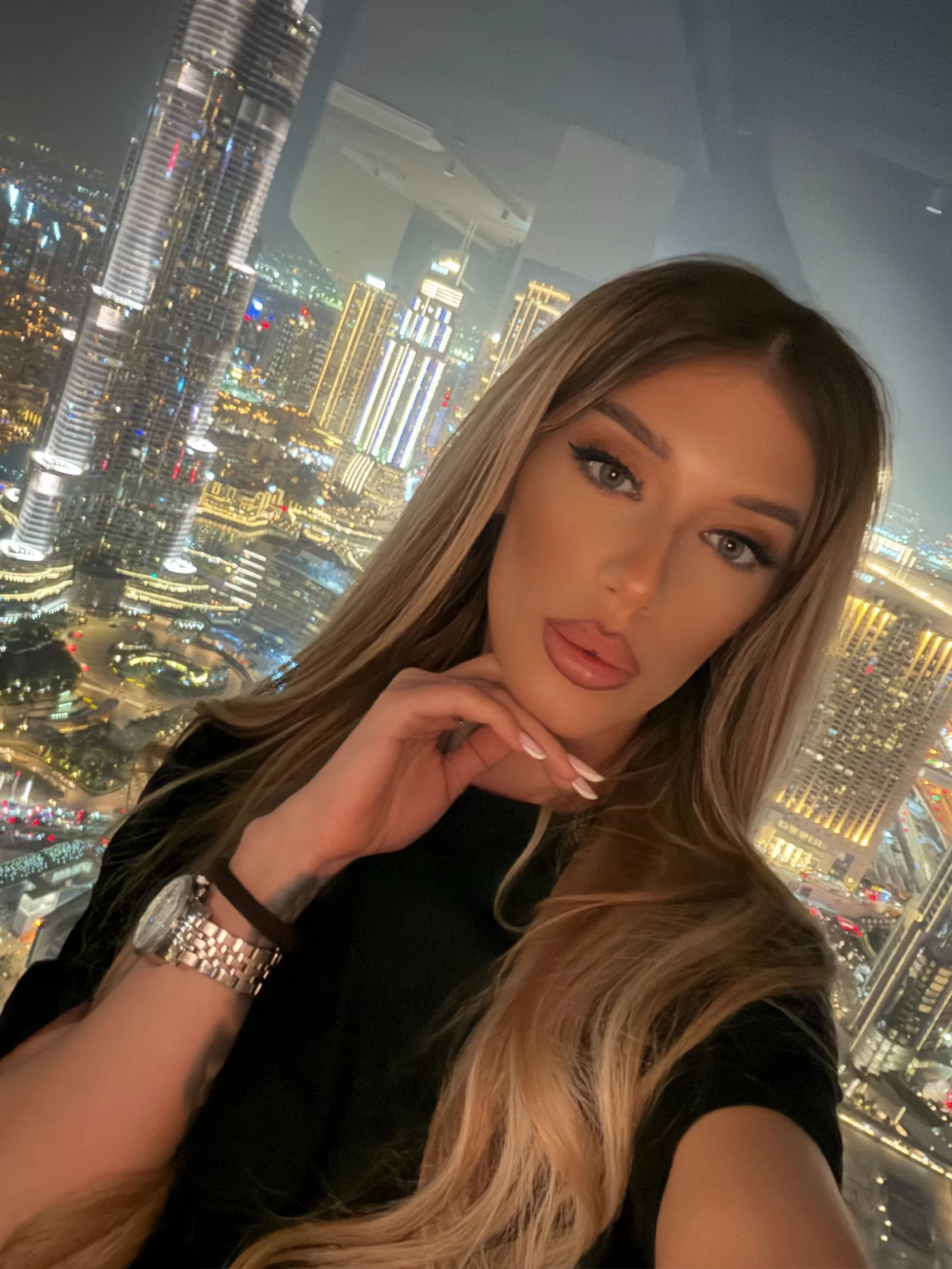 XXX Porn Photo of Nude EllinaNuria 4