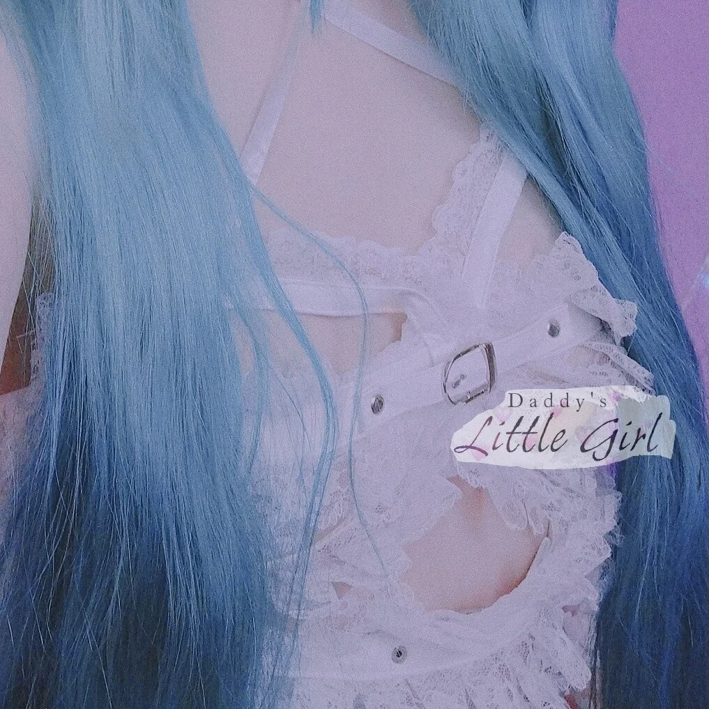XXX Porn Photo of Nude Lolisuccub 221