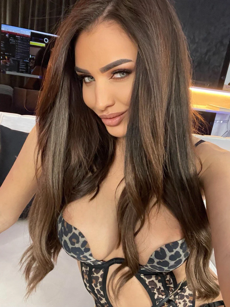 XXX Porn Photo of Nude EllenKarter 2