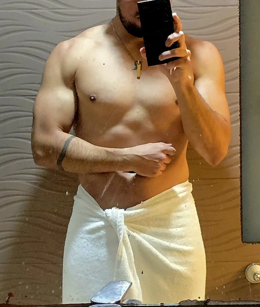 XXX Porn Photo of Nude Aaron_hoffman 5