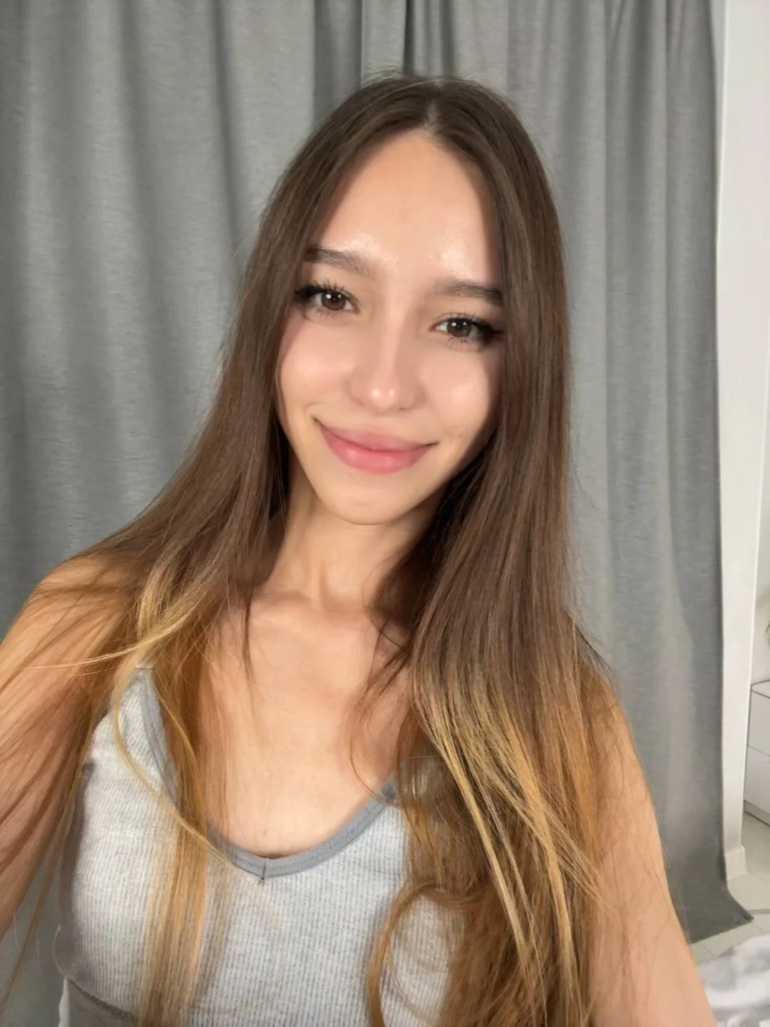 XXX Porn Photo of Nude BrandaBurns 18
