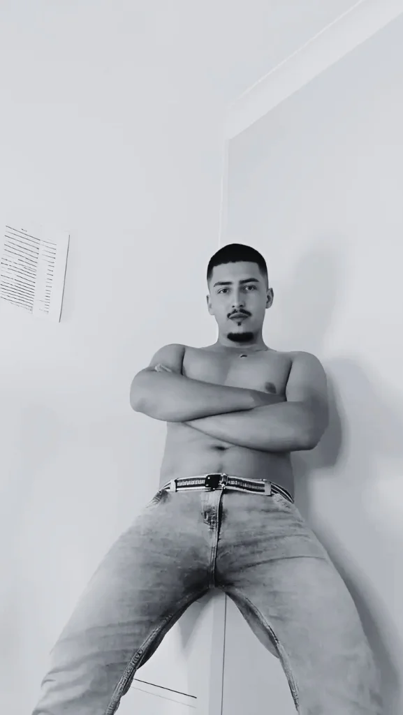 XXX Porn Photo of Nude MrFox__ 20