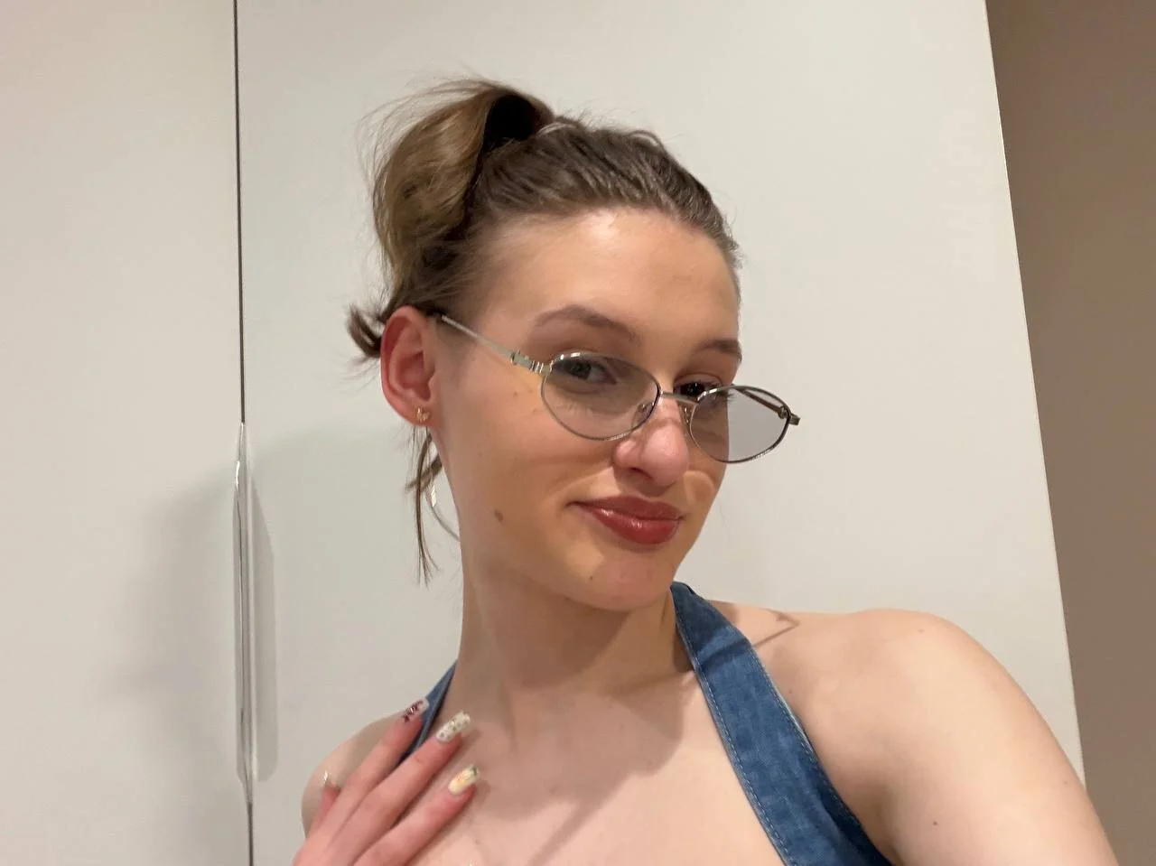 XXX Porn Photo of Nude LianneBynon 6