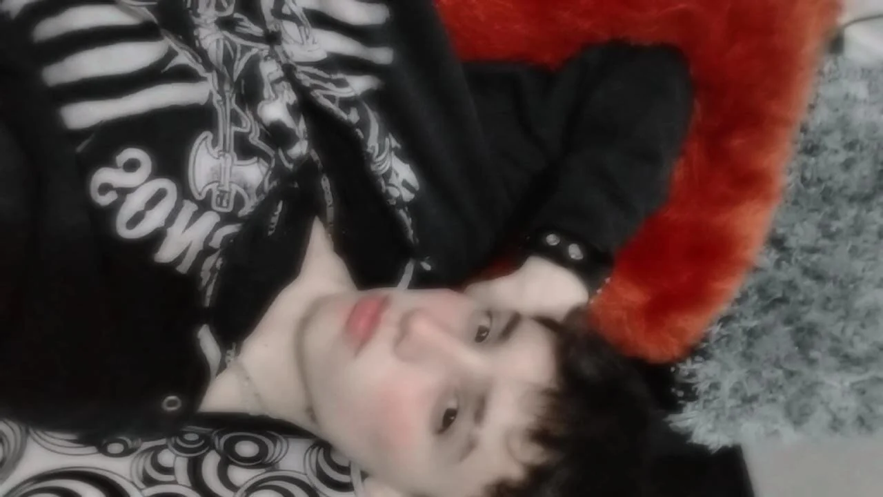 XXX Porn Photo of Nude Isaac_Grey 4