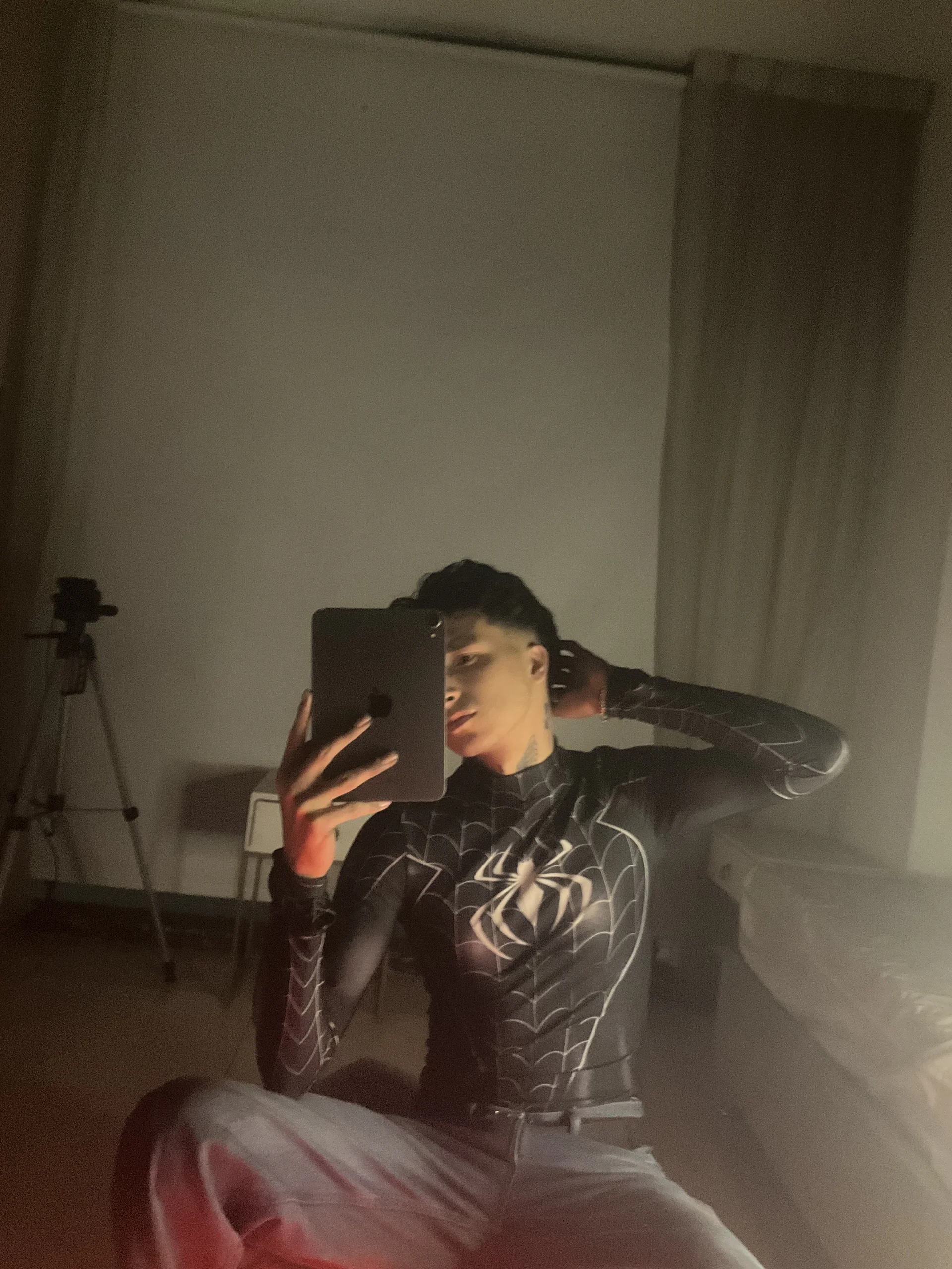 XXX Porn Photo of Nude derek_devil24 4