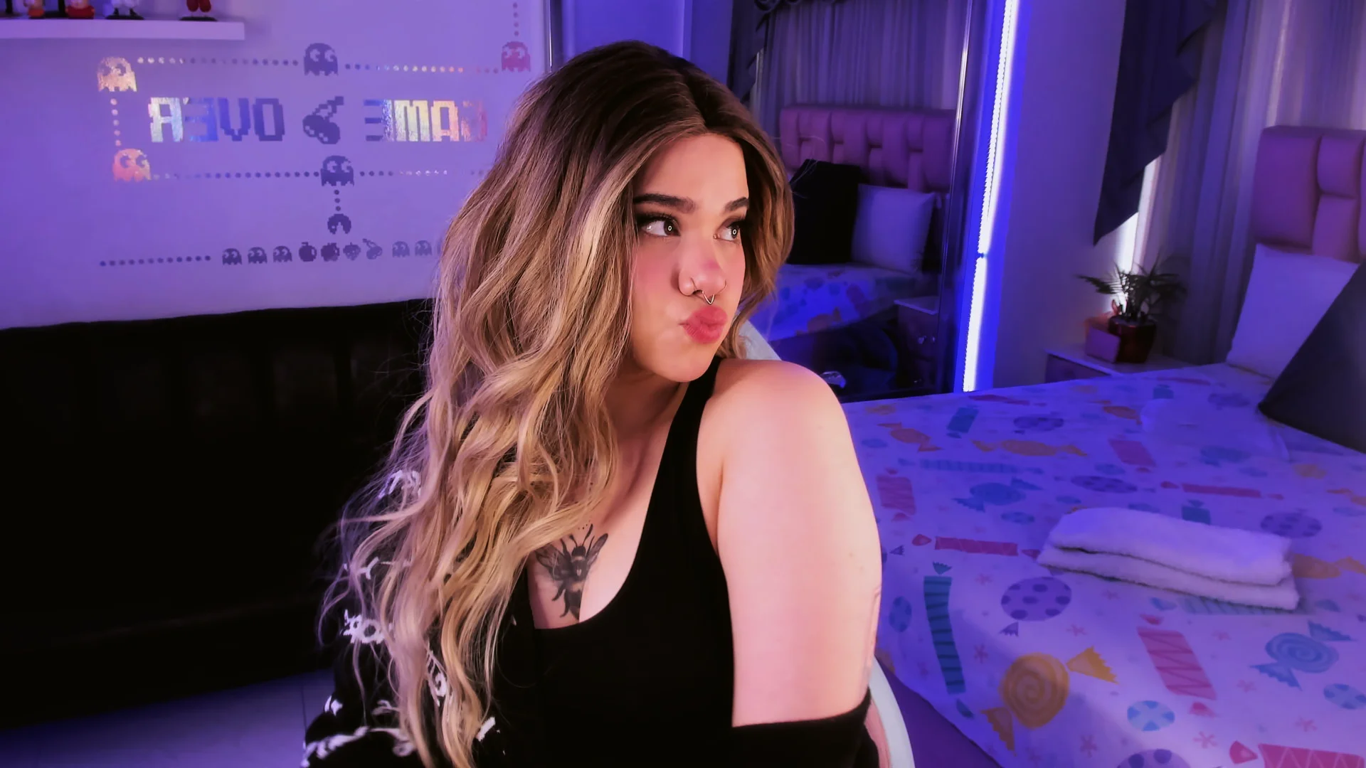 XXX Porn Photo of Nude albaismynameX 27