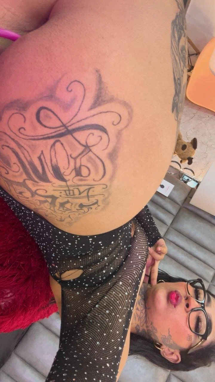 XXX Porn Photo of Nude EmilieLake 15
