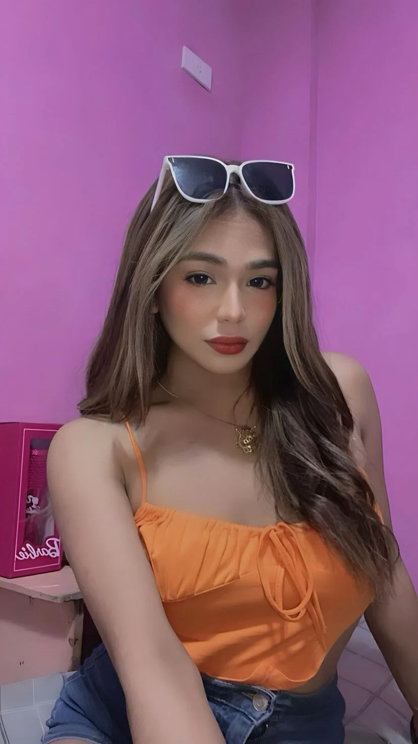 XXX Porn Photo of Nude ScarletgraysonX 2