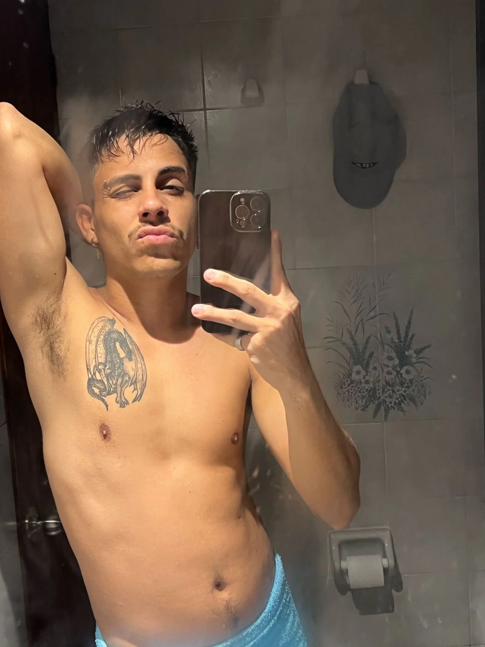 XXX Porn Photo of Nude Luke_Stone 1