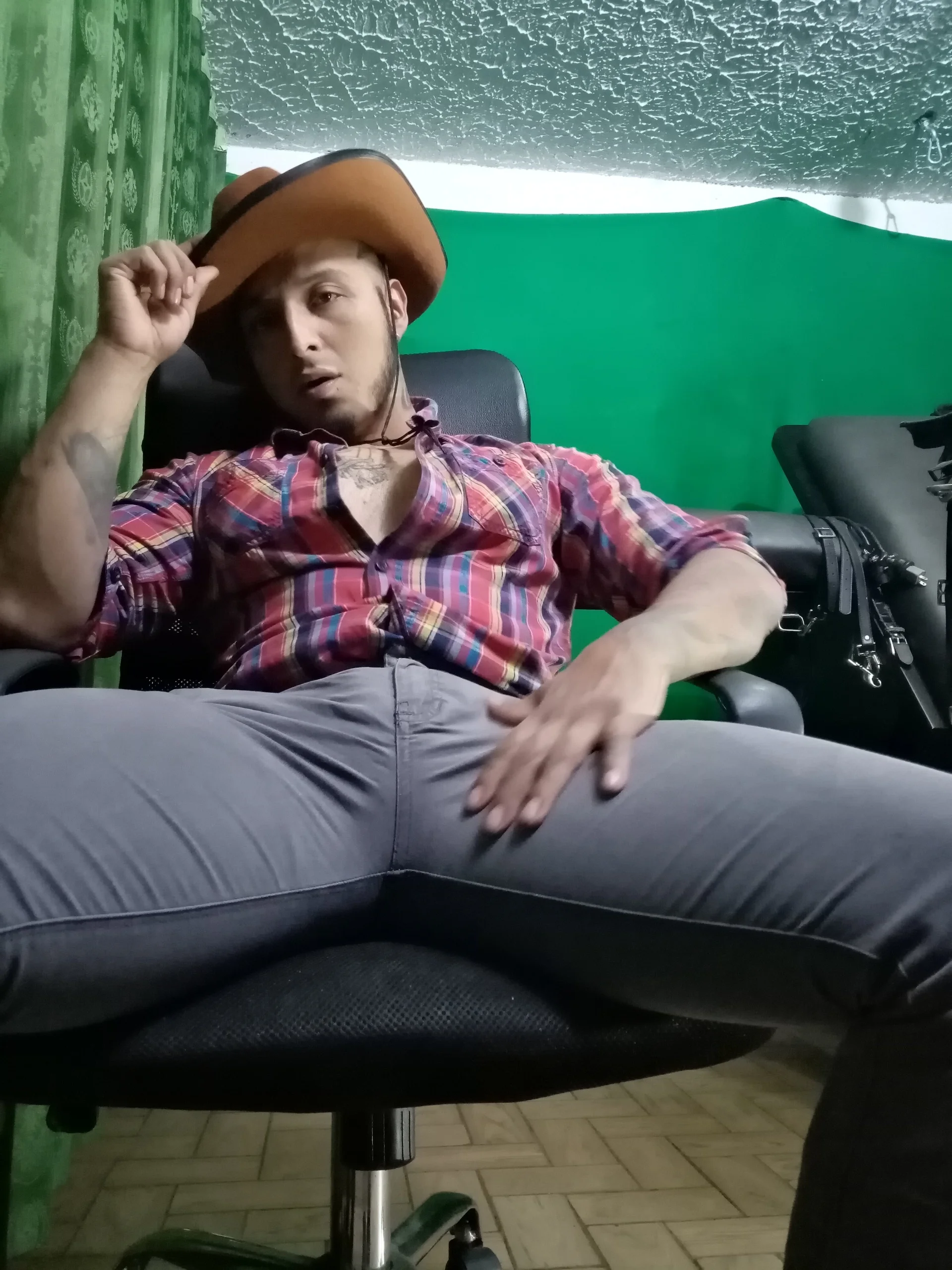 XXX Porn Photo of Nude KenllyH 46