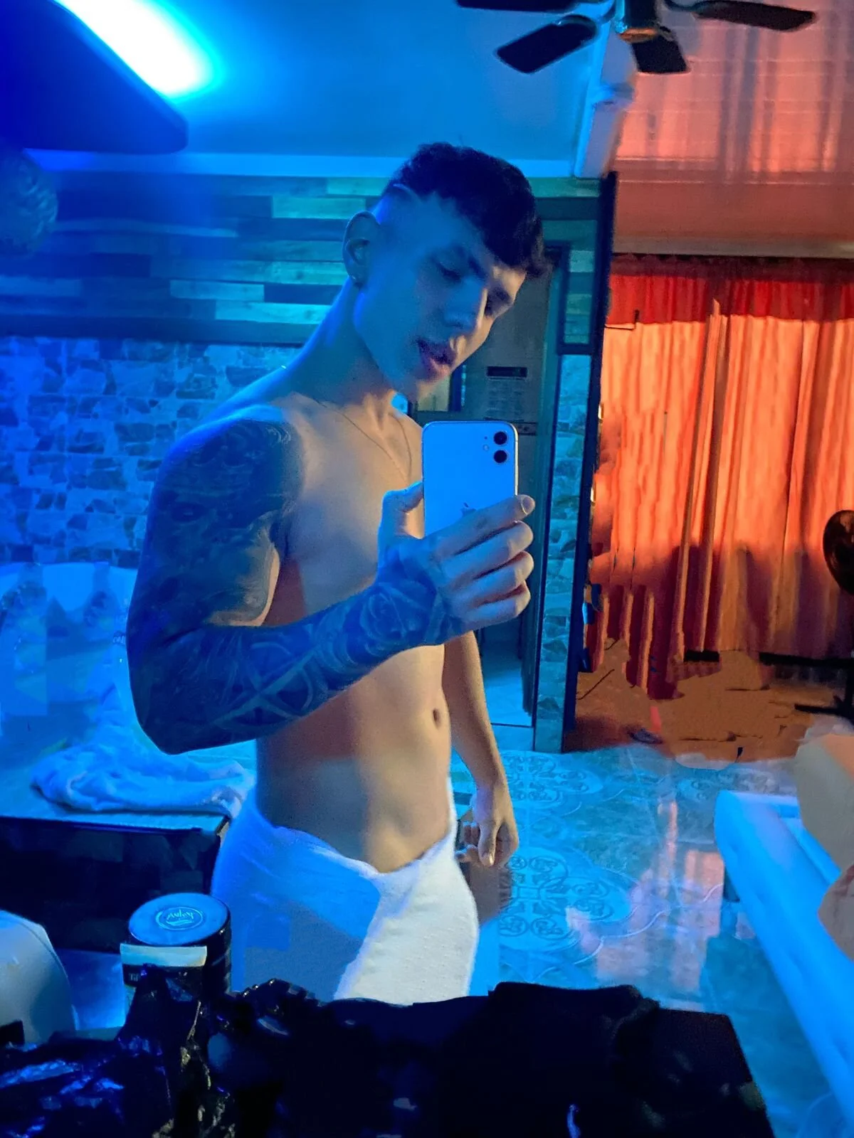 XXX Porn Photo of Nude SalvatoreDmore 20