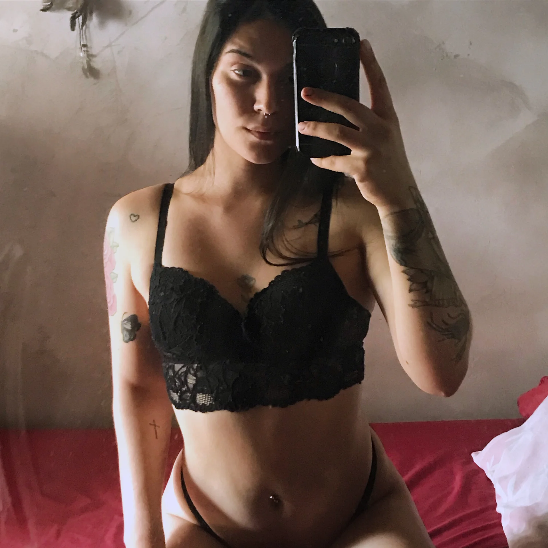 XXX Porn Photo of Nude alicemeb 3
