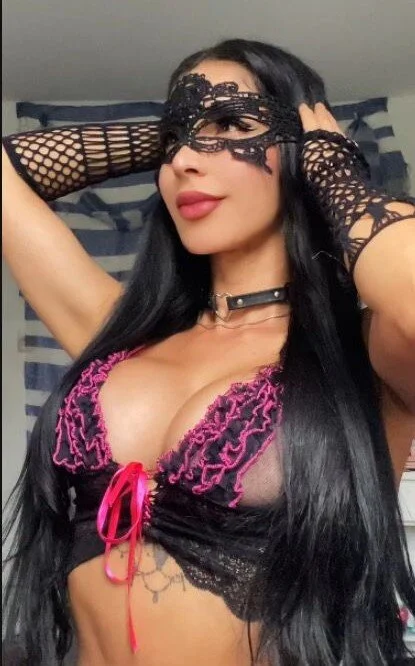 XXX Porn Photo of Nude Emely_florence_ 21