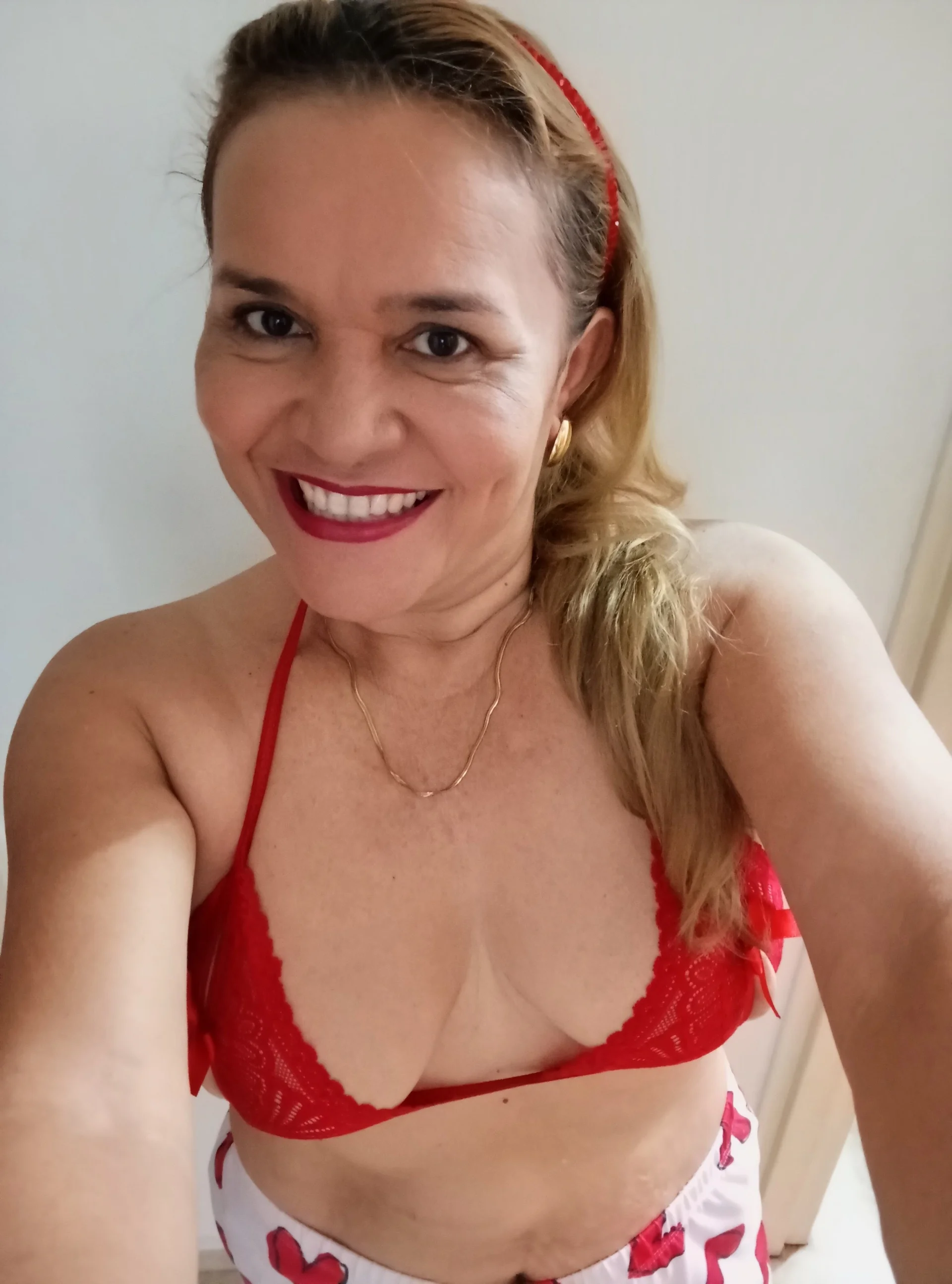 XXX Porn Photo of Nude charlotte_milf30 2