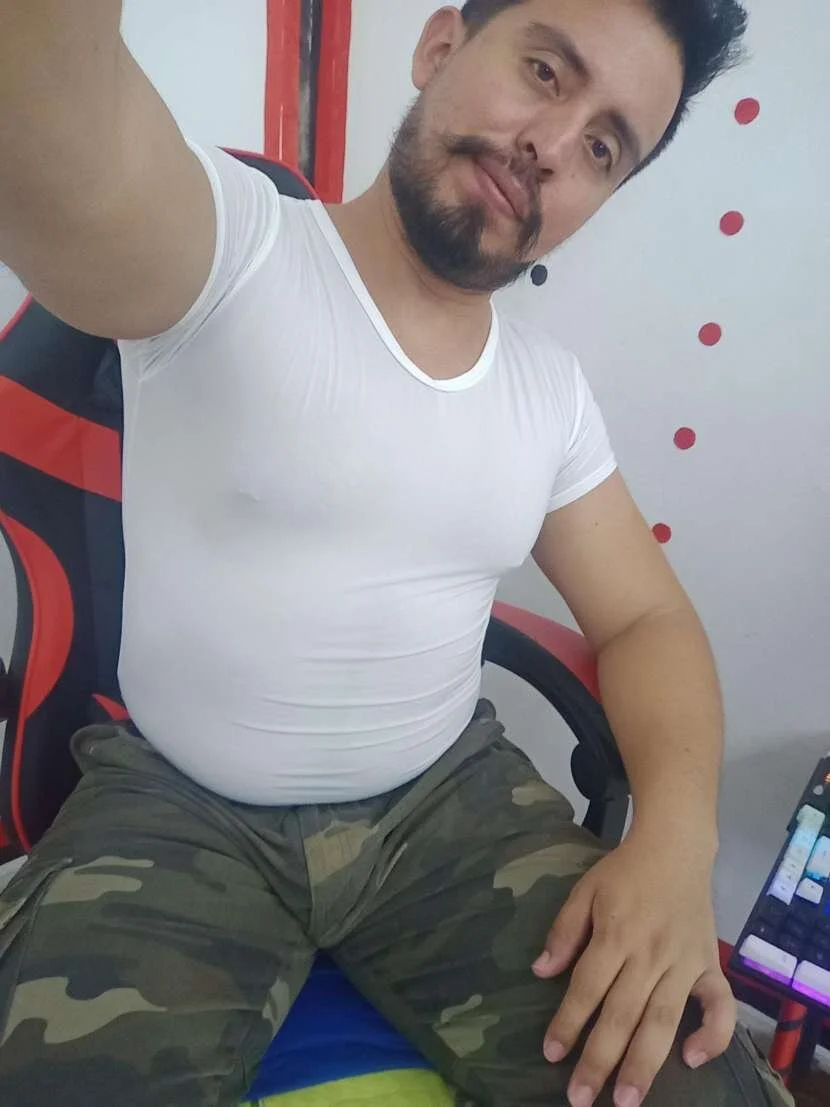XXX Porn Photo of Nude KalethBigDick 97