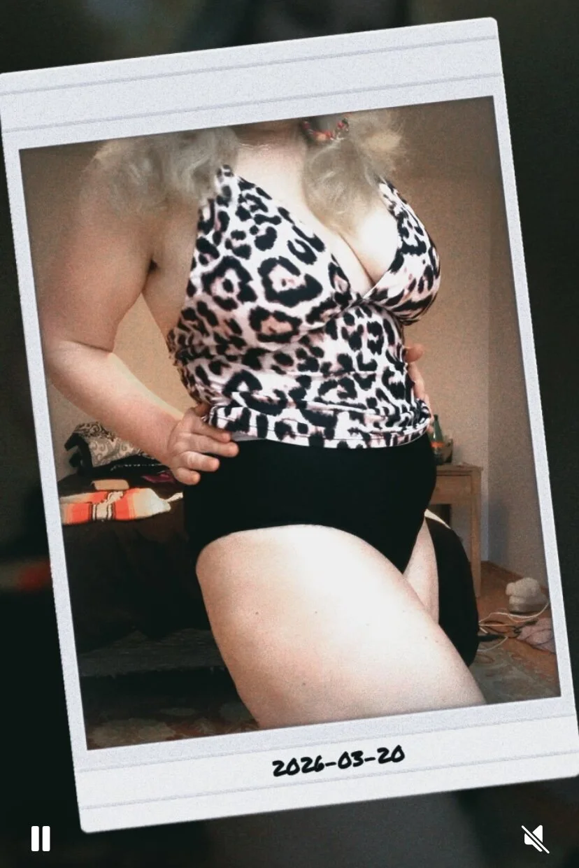 XXX Porn Photo of Nude Love_Lee_xo 1