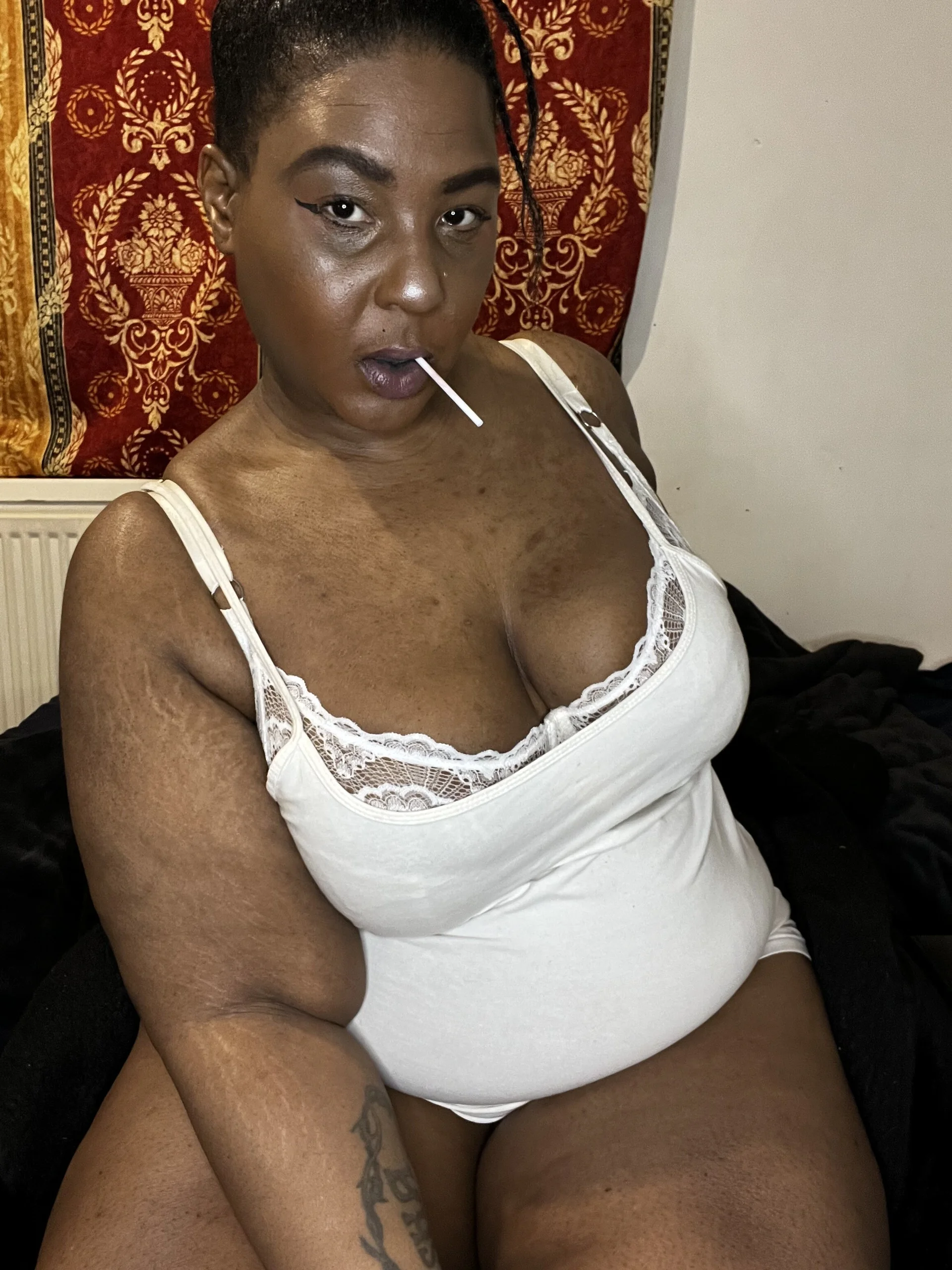XXX Porn Photo of Nude CurvySashia 24