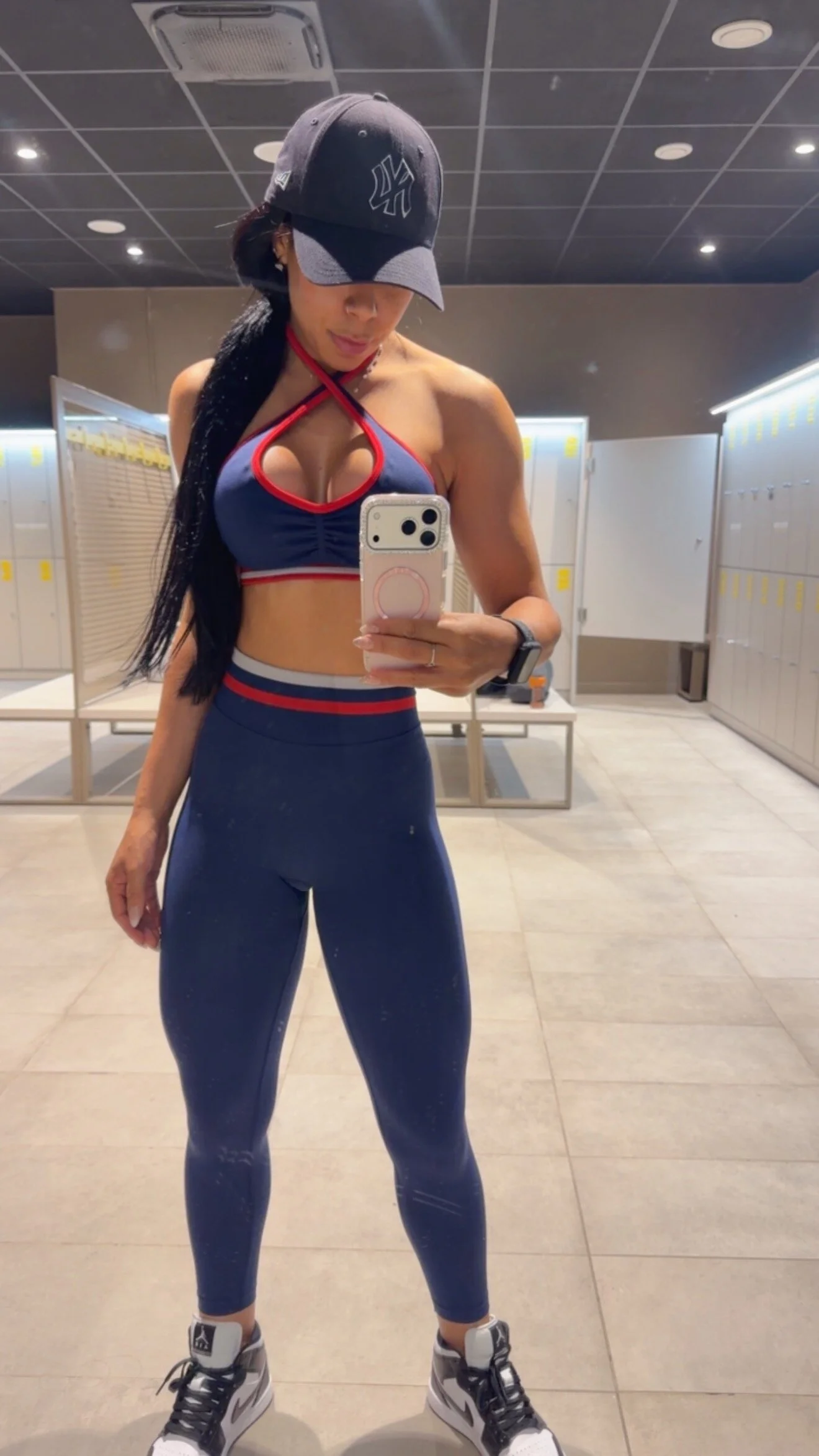 XXX Porn Photo of Nude Mielfit 29