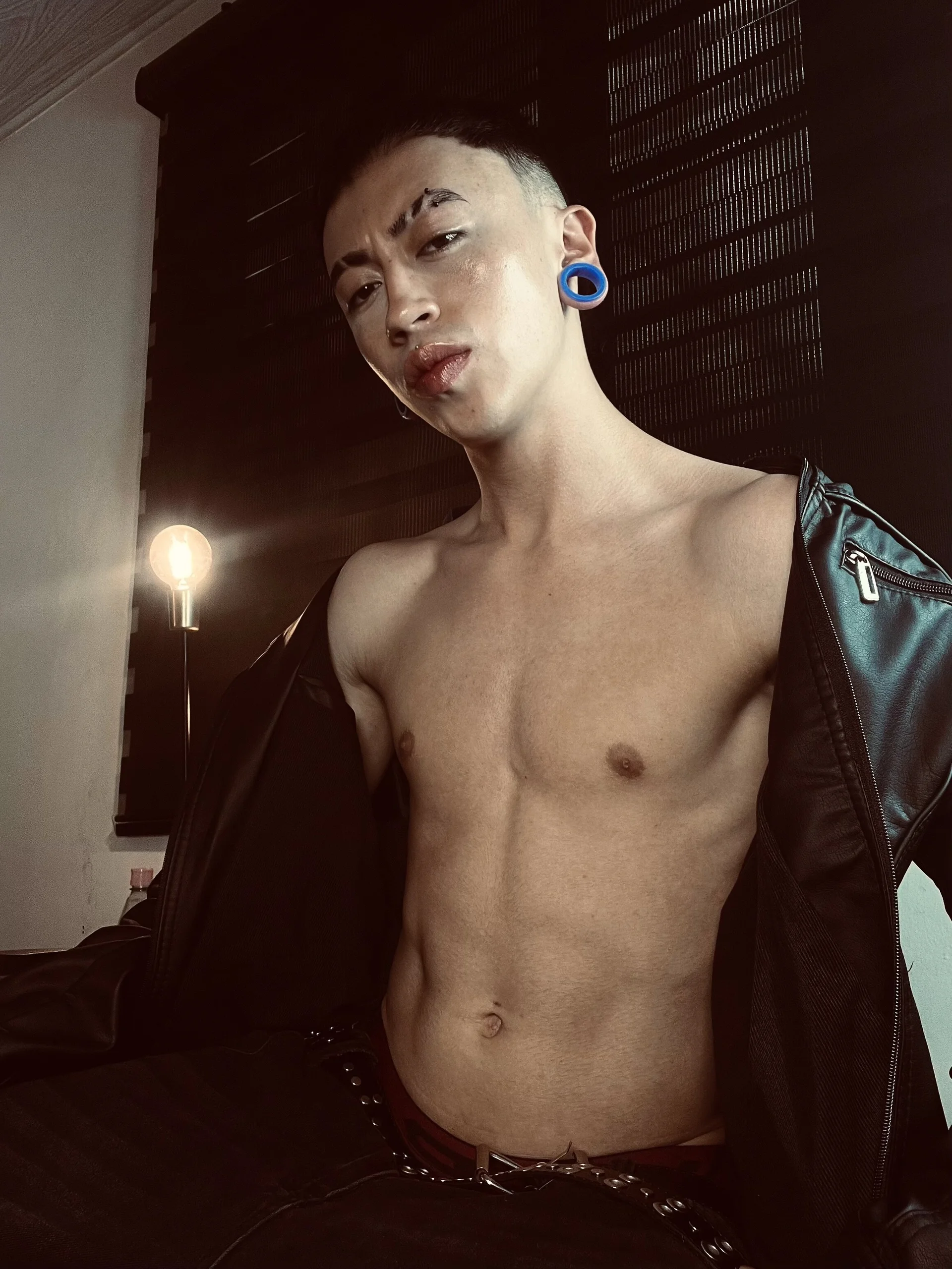 XXX Porn Photo of Nude Yoshua_Smith 6