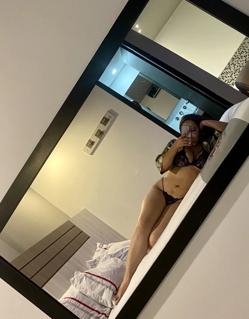 XXX Porn Photo of Nude RachellGraham 10