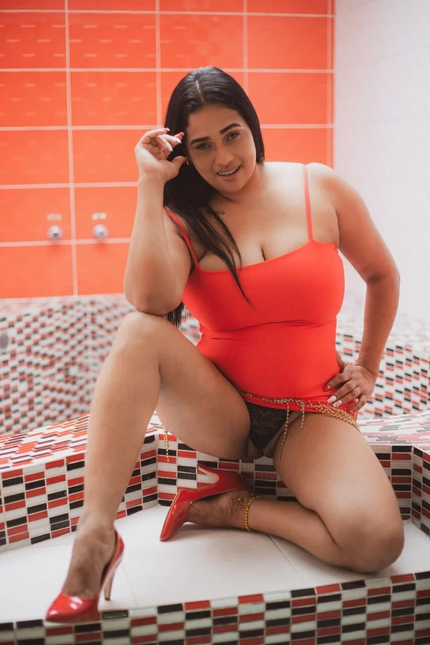 XXX Porn Photo of Nude MilfVictoria 21