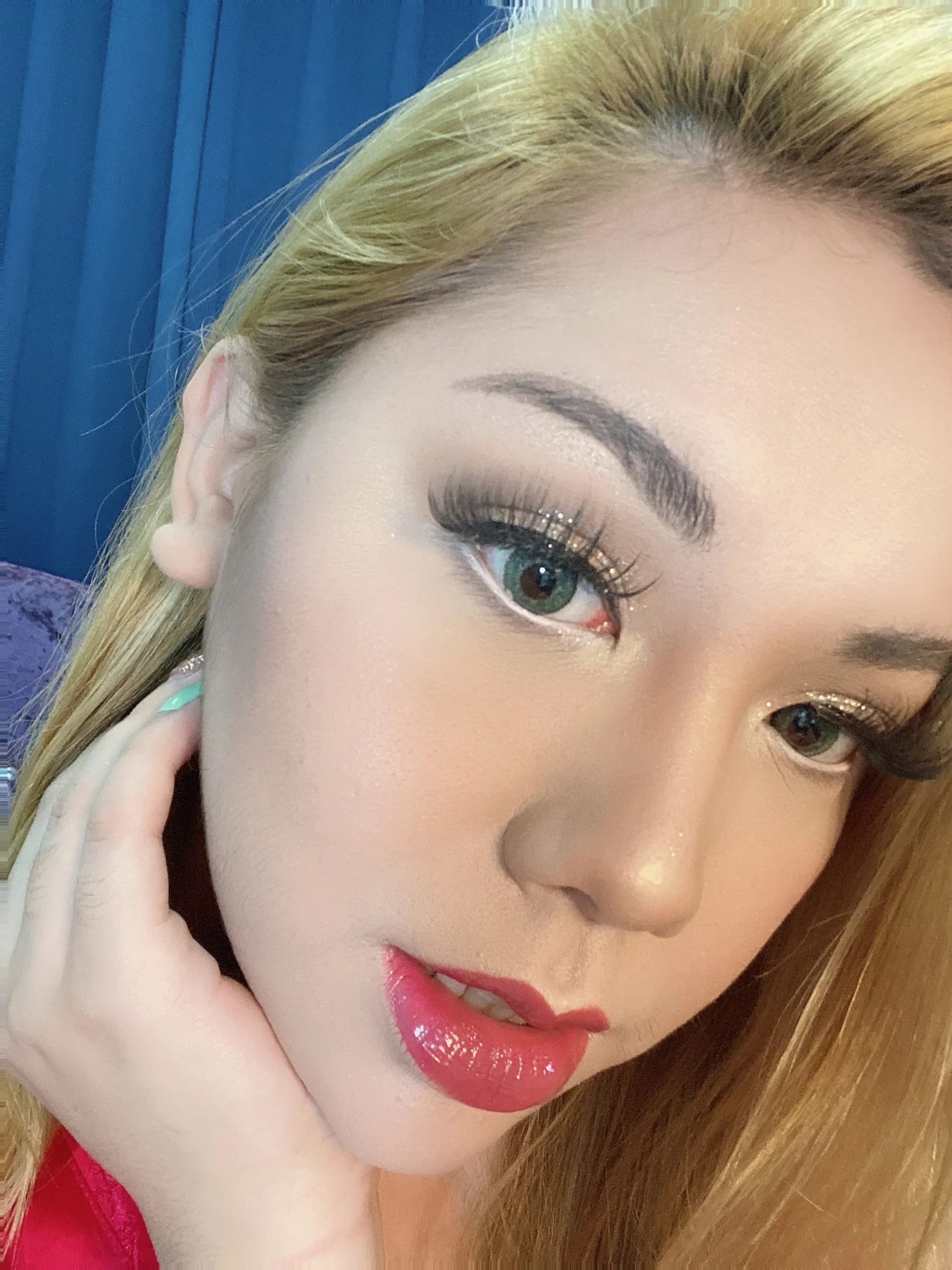 XXX Porn Photo of Nude OliviaWho 3