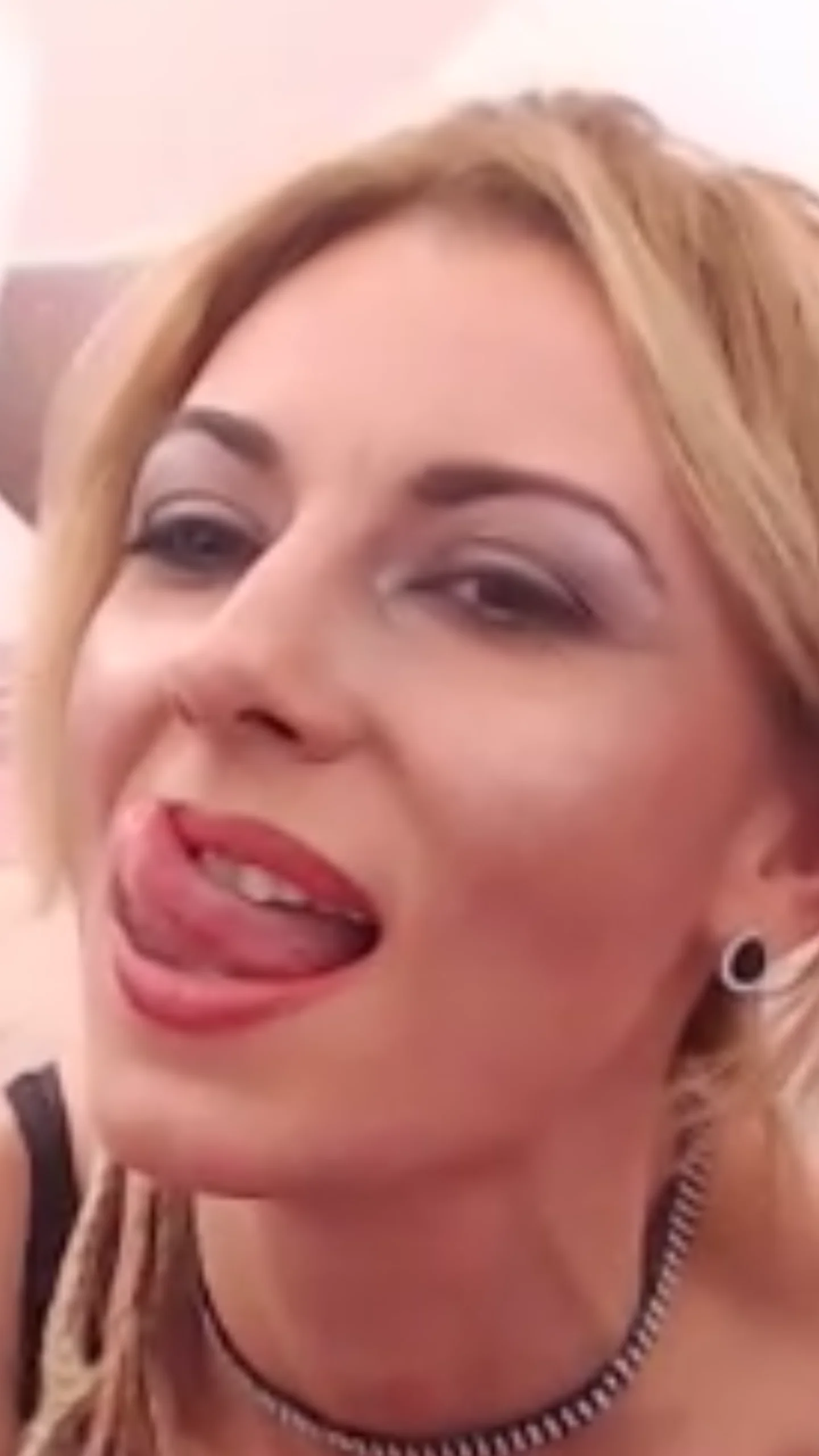 XXX Porn Photo of Nude HoneyLara 2