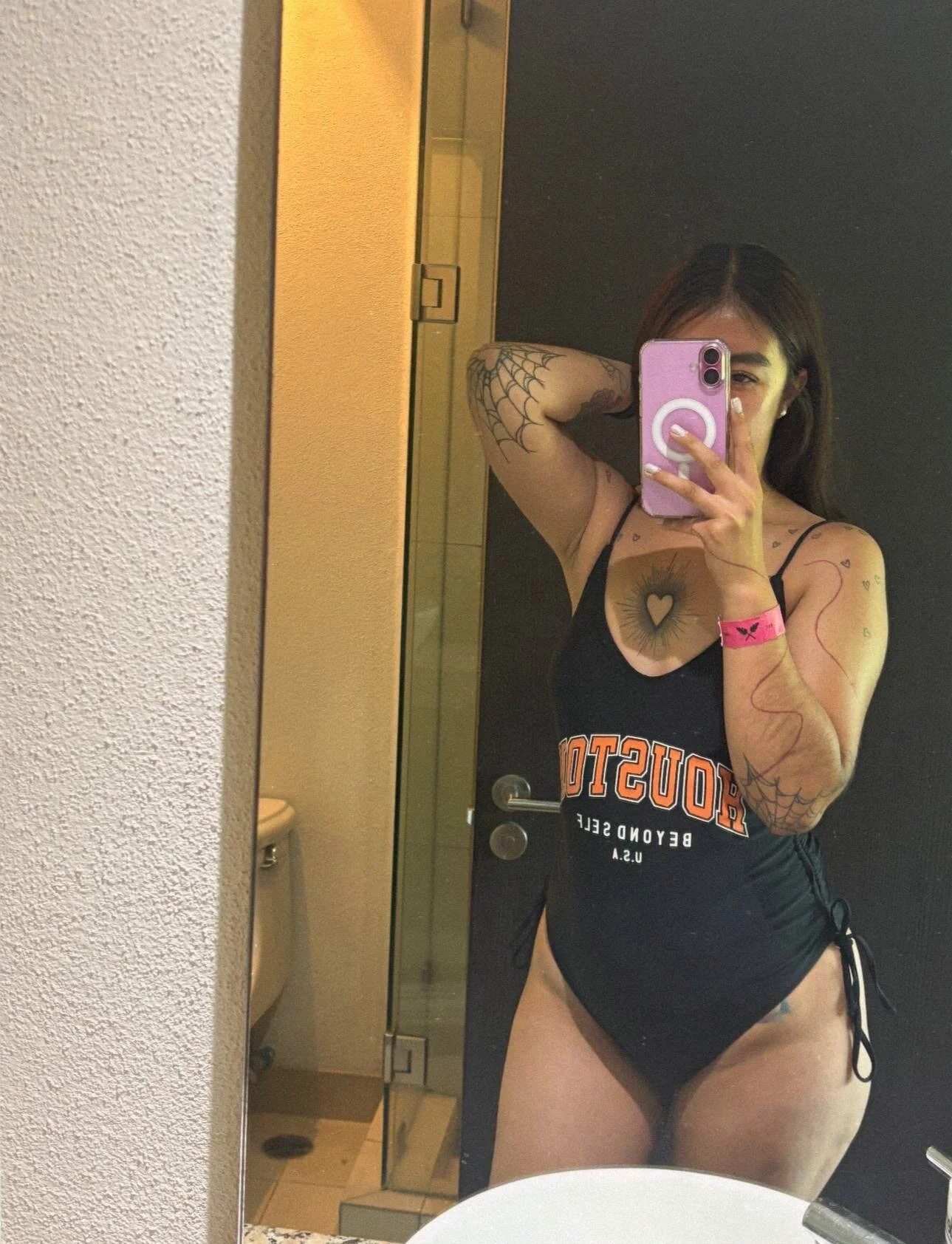 XXX Porn Photo of Nude BabiSander11 3