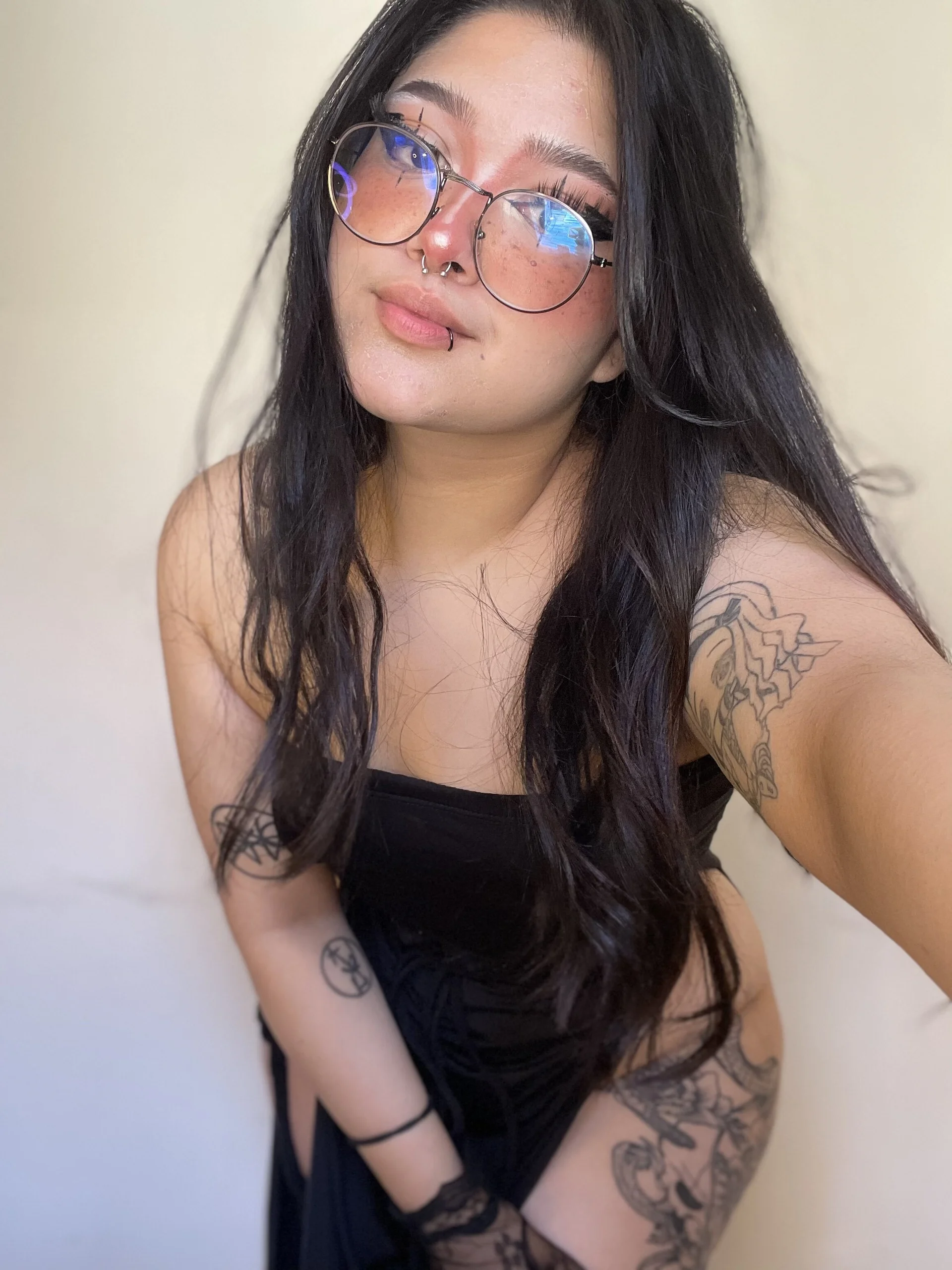 XXX Porn Photo of Nude megar_3 17