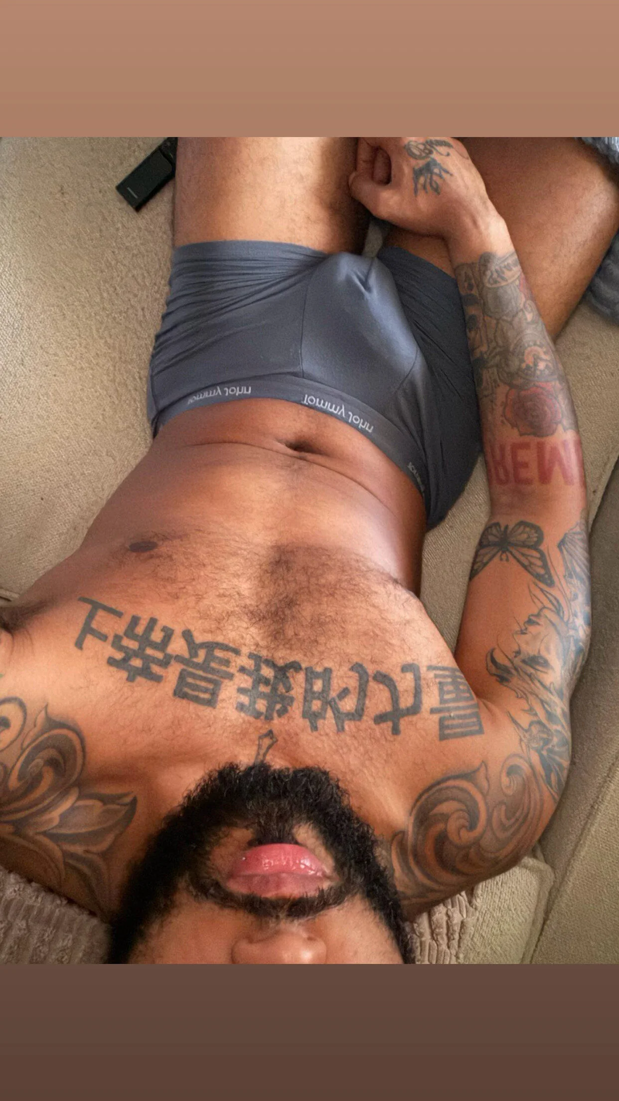 XXX Porn Photo of Nude Mennhot 3
