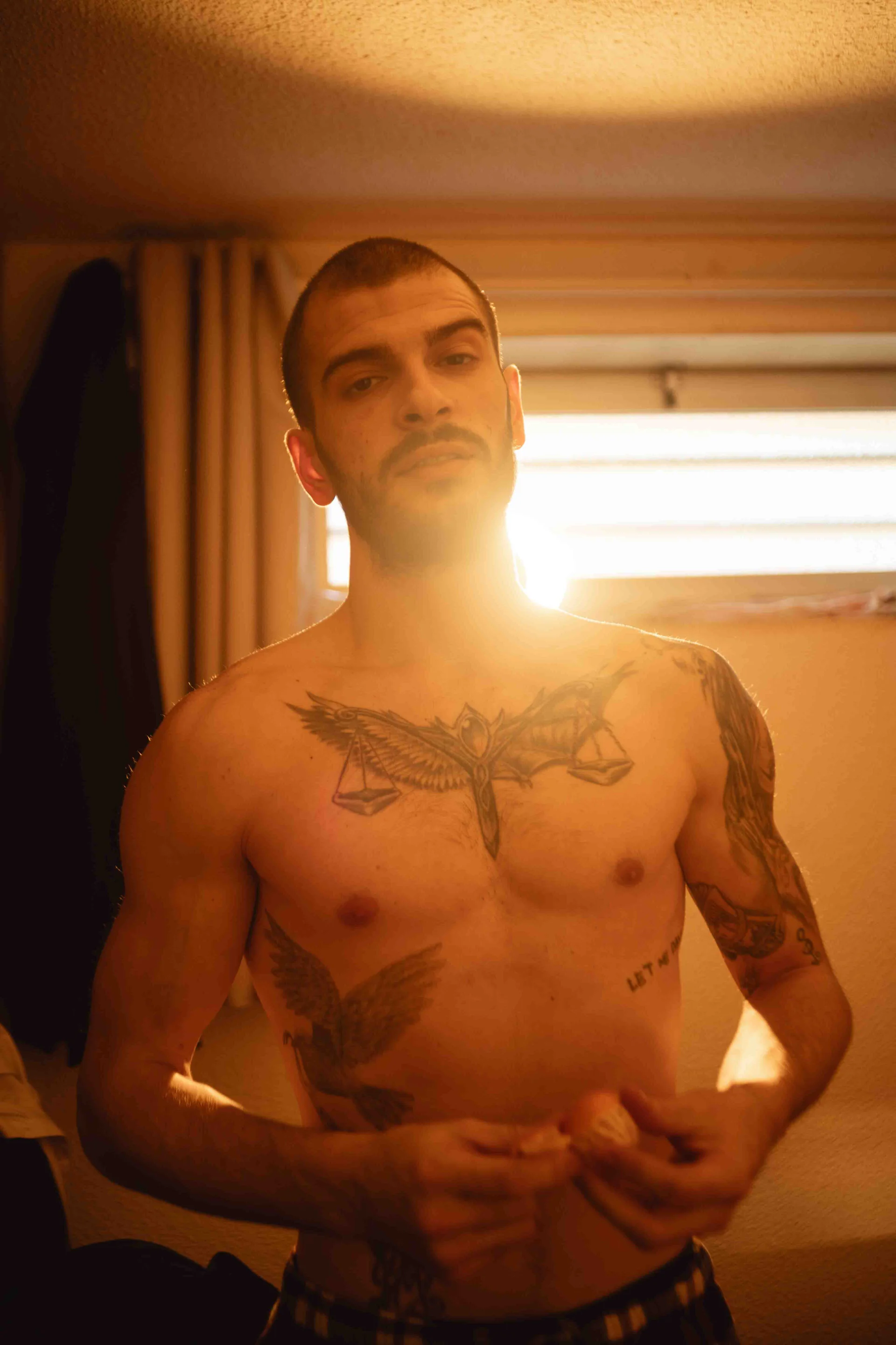 XXX Porn Photo of Nude Greyoff 15