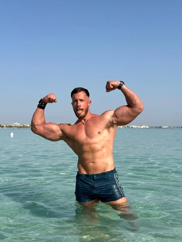 XXX Porn Photo of Nude mrfitmuscle 7