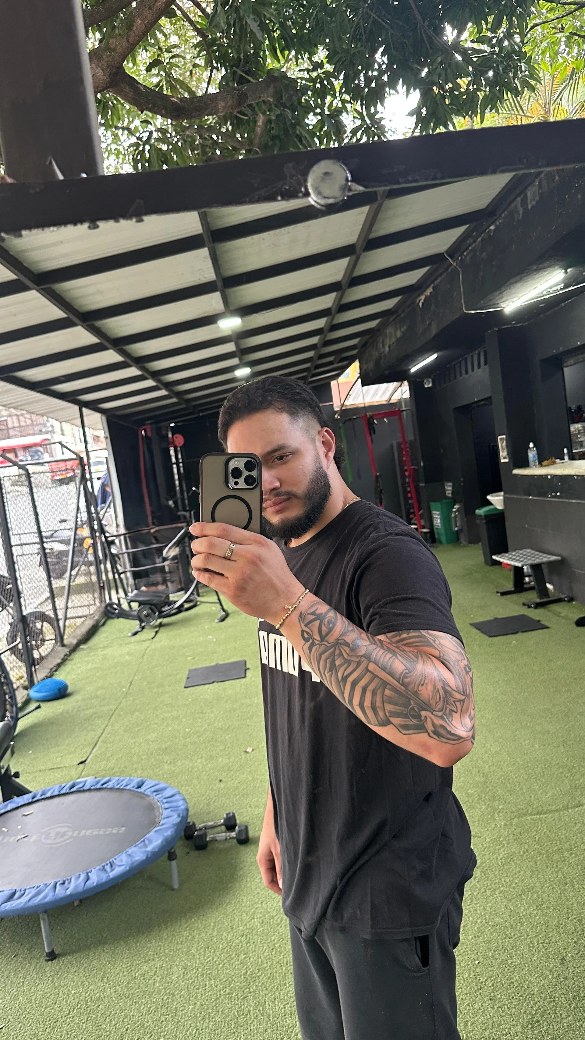 XXX Porn Photo of Nude Raymond_bakerr 16