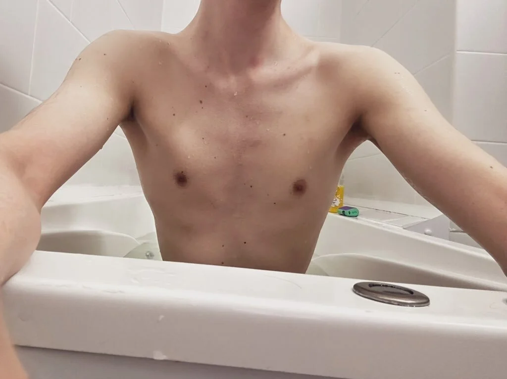 XXX Porn Photo of Nude Elliot_Winki 1