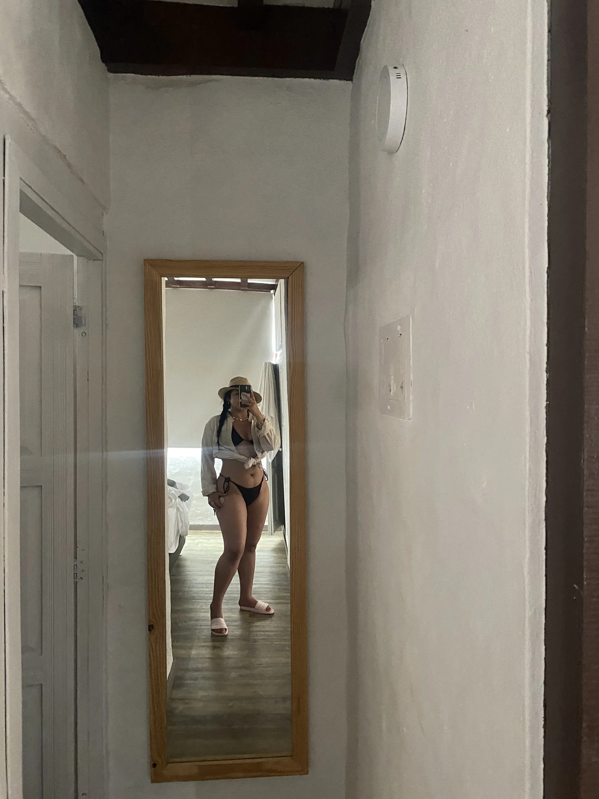 XXX Porn Photo of Nude Queen_liana 31