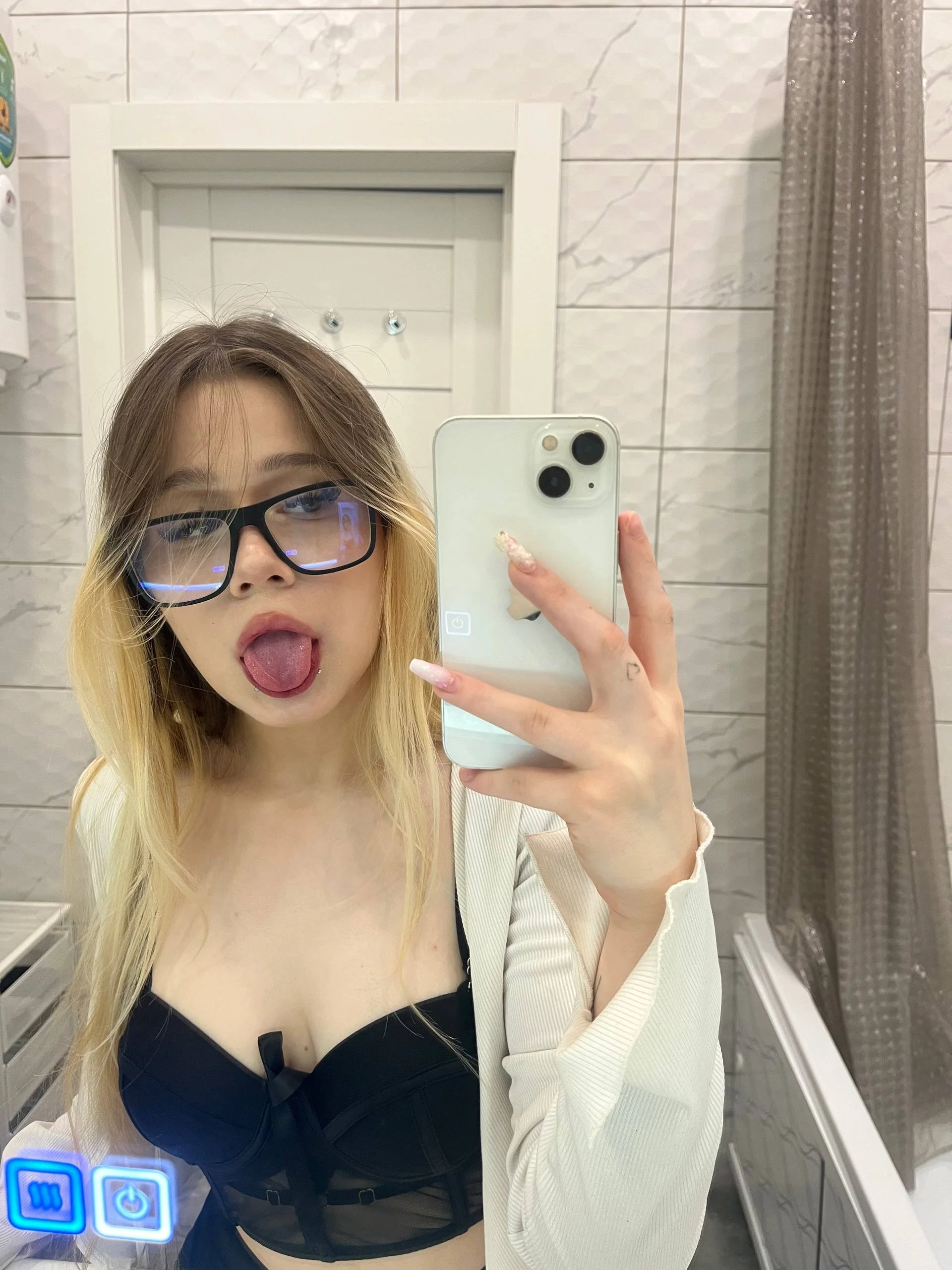 XXX Porn Photo of Nude Love_audirs6 232