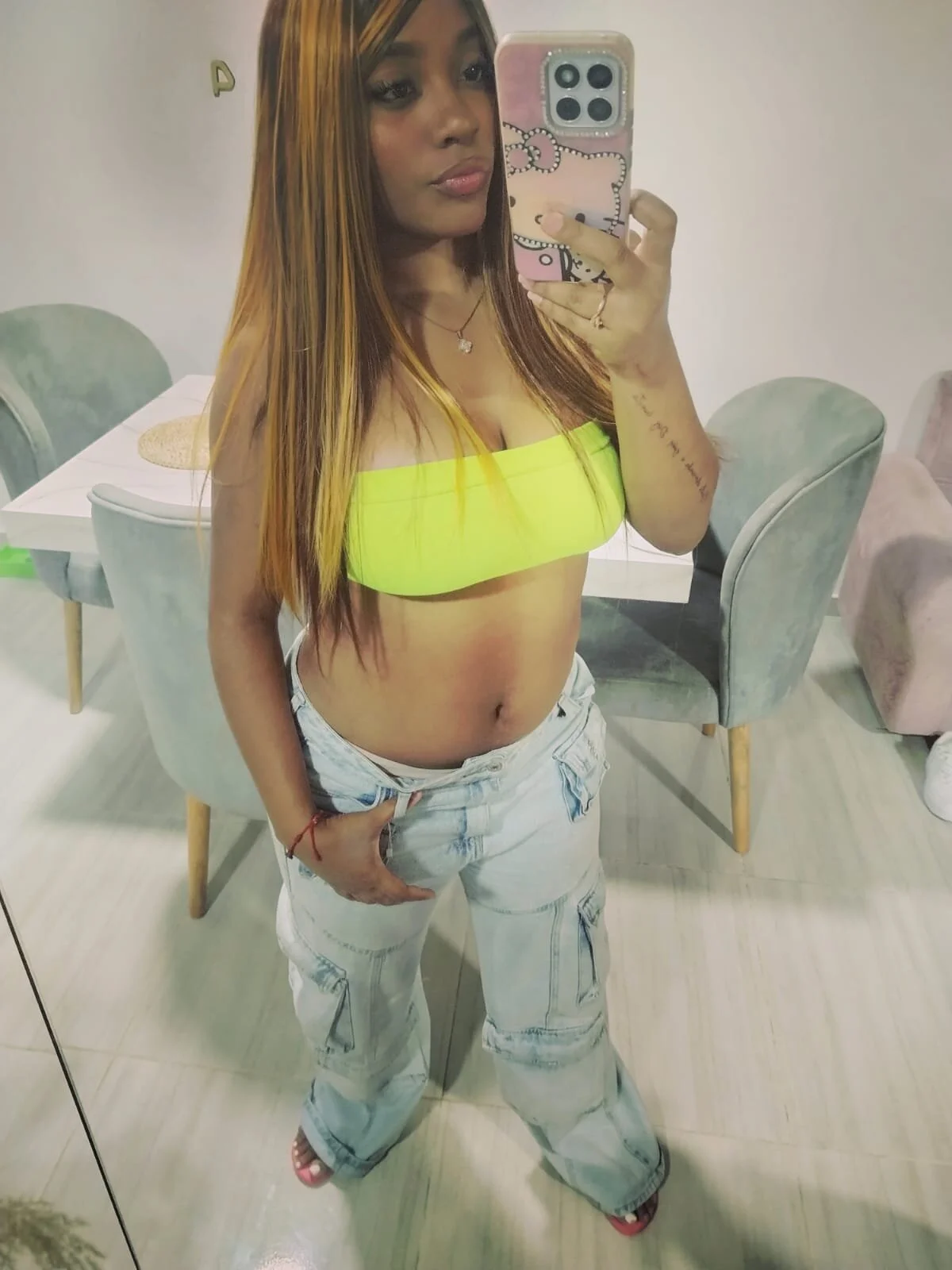 XXX Porn Photo of Nude aisha_laurent 3