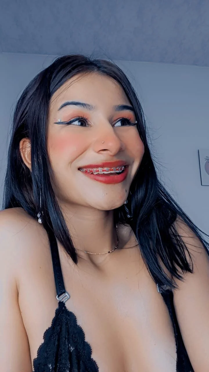 XXX Porn Photo of Nude lily_evil 5