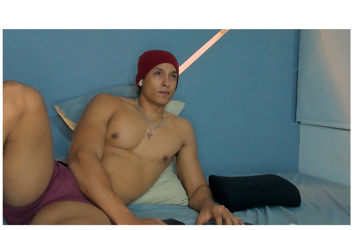 XXX Porn Photo of Nude Liam_V 4