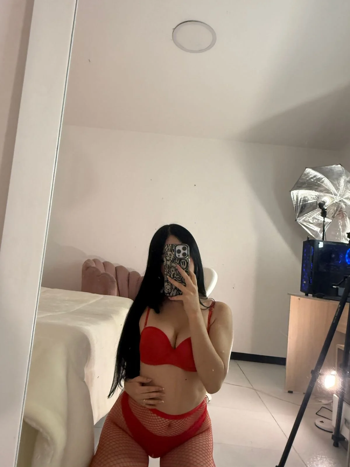 XXX Porn Photo of Nude Natti_london 3